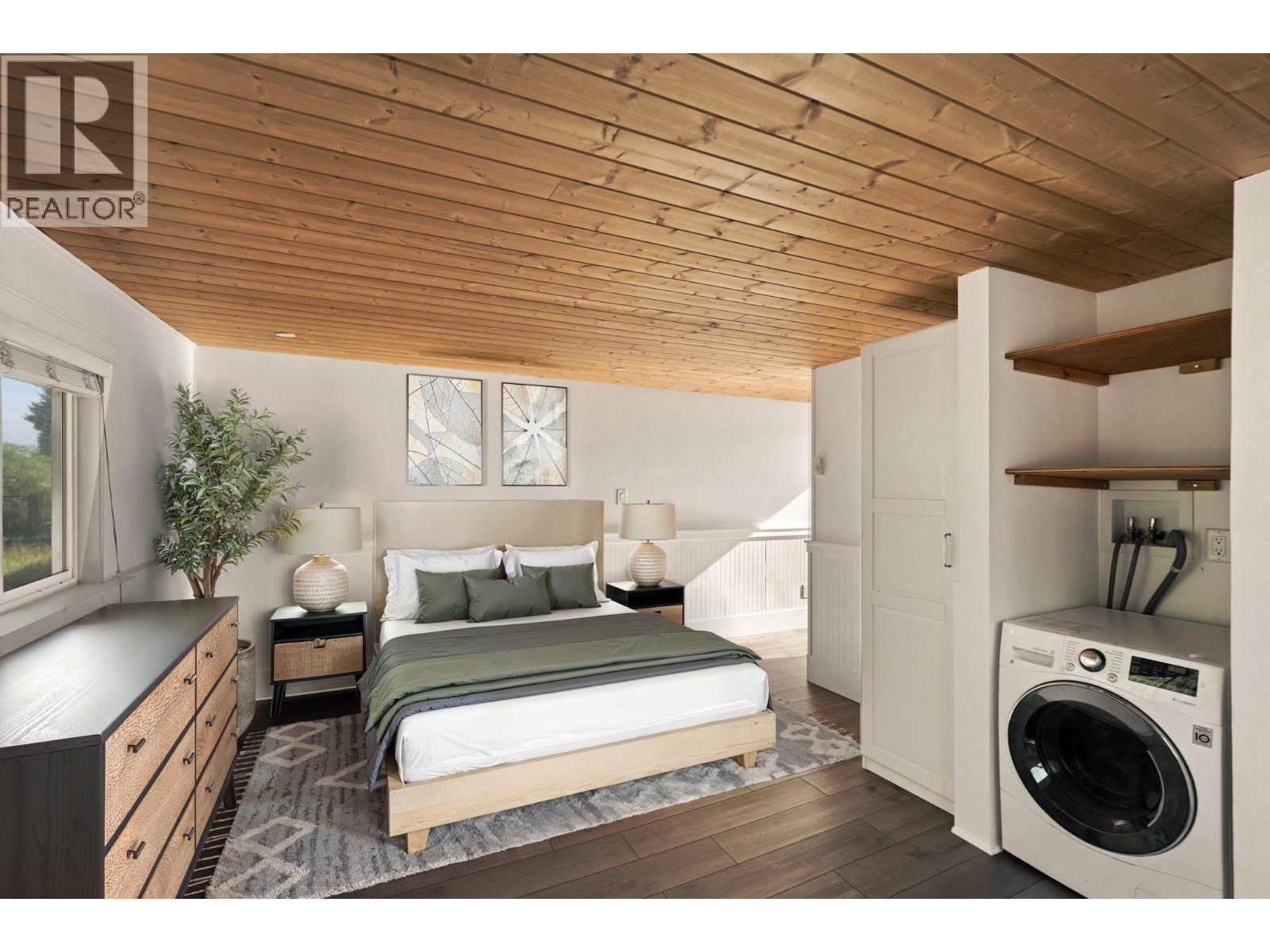 5 23080 Dyke Road Property Photo 26