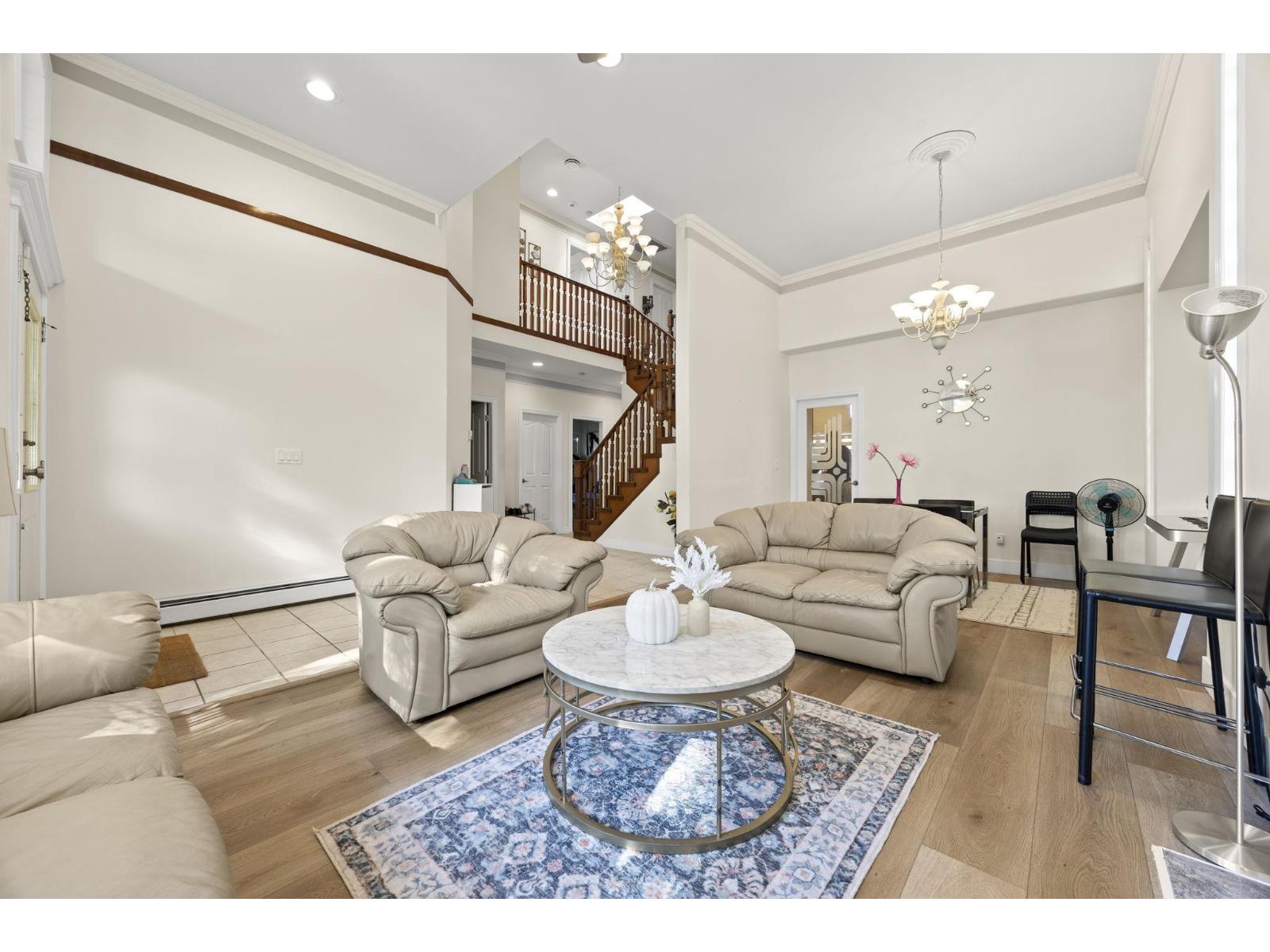 16291 80 Avenue Property Photo 3