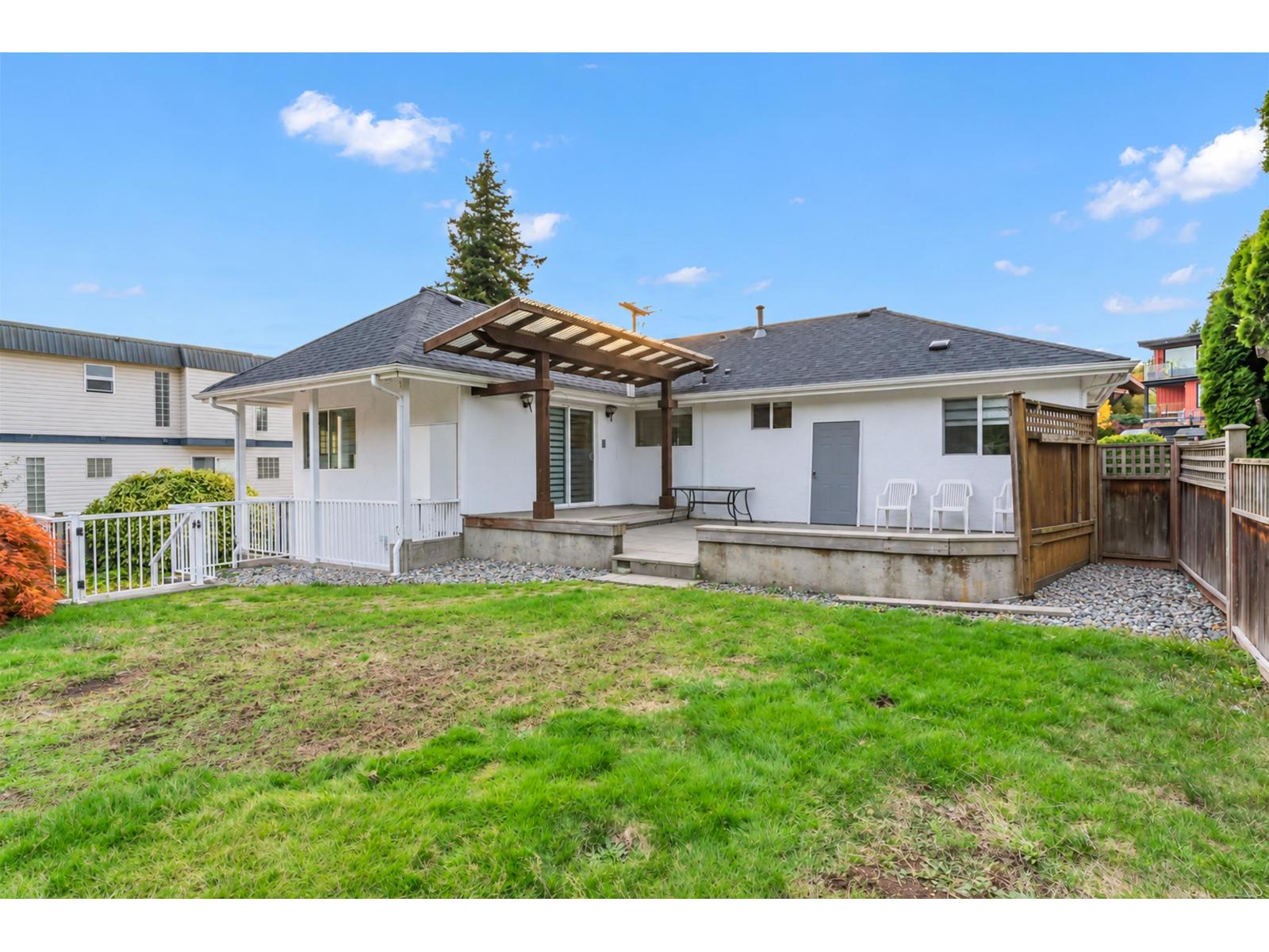 1154 Finlay Street Property Photo 38