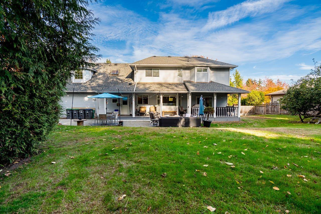6143 Killarney Drive Property Photo 4