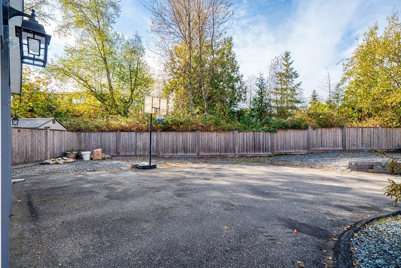 6143 Killarney Drive Property Photo 31
