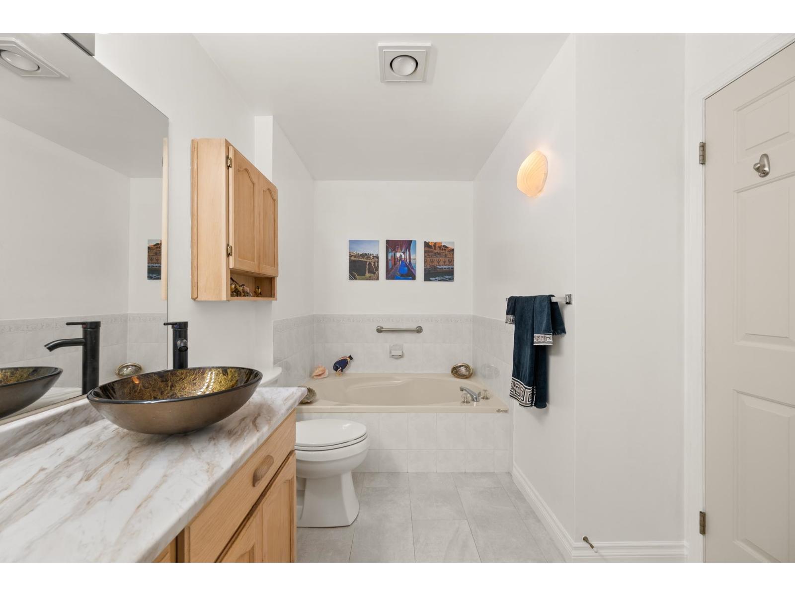 5 19649 53 Avenue Property Photo 21
