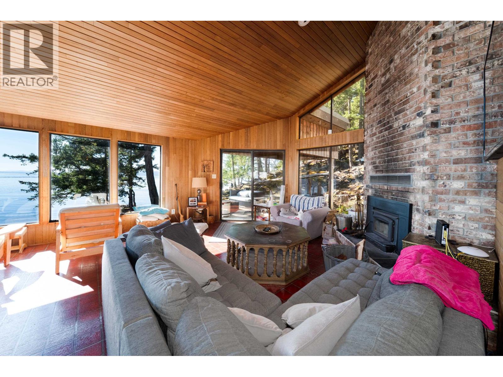 671 Dinner Bay Road Property Photo 13