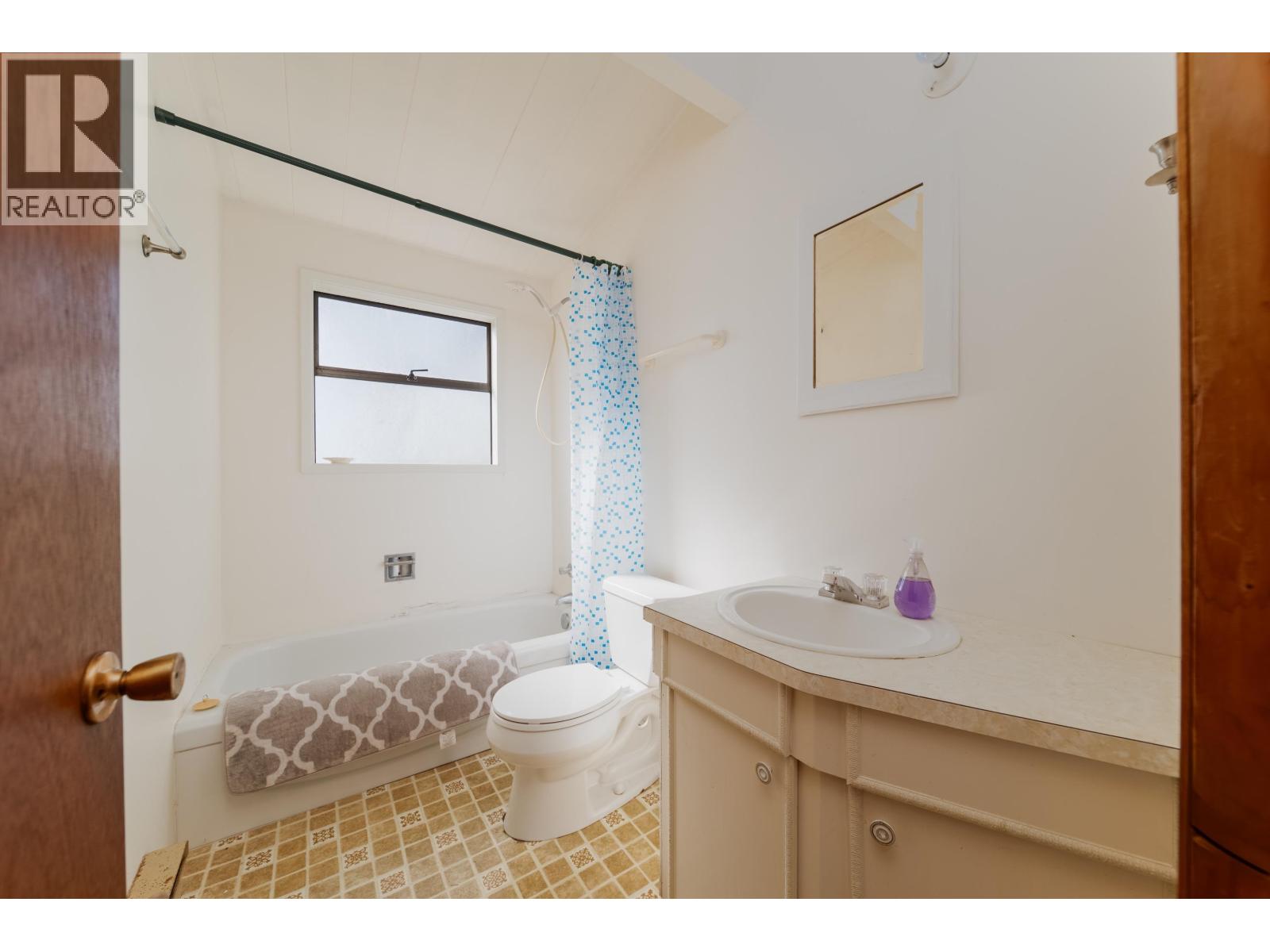 671 Dinner Bay Road Property Photo 24