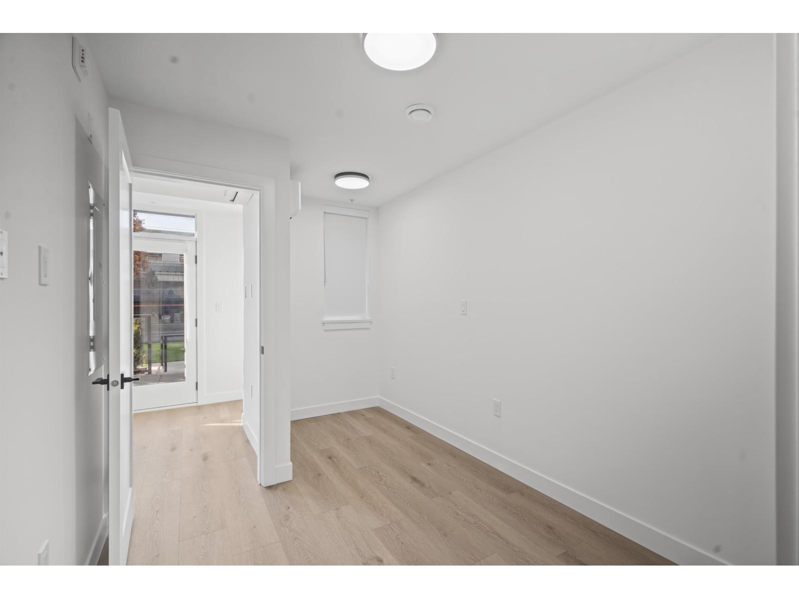 105 10405 147 Street Property Photo 8