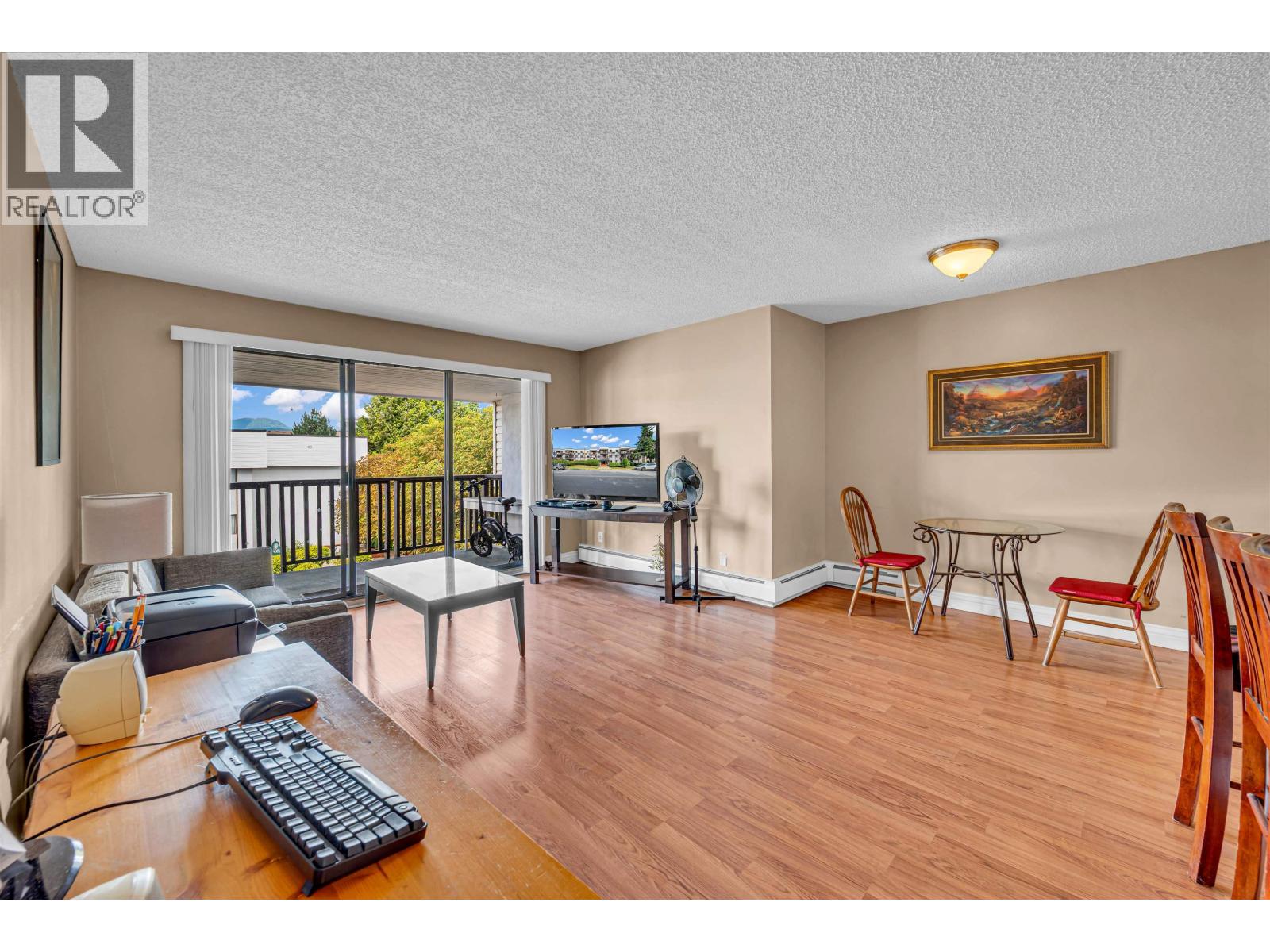 311 12170 222 Street Property Photo 2