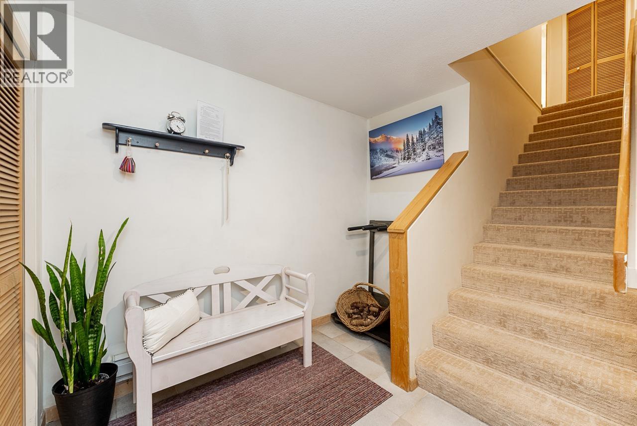 31 4636 Blackcomb Way Property Photo 4