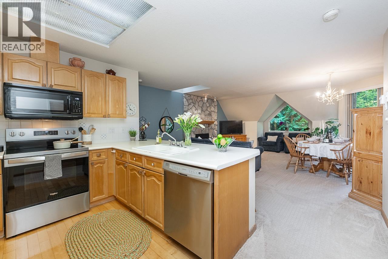 31 4636 Blackcomb Way Property Photo 5