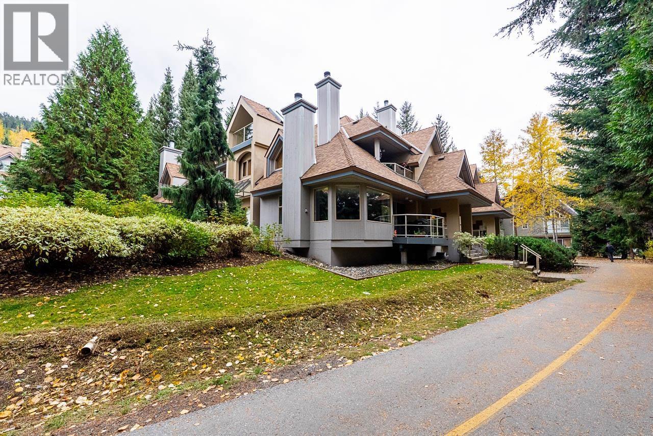 31 4636 Blackcomb Way Property Photo 28