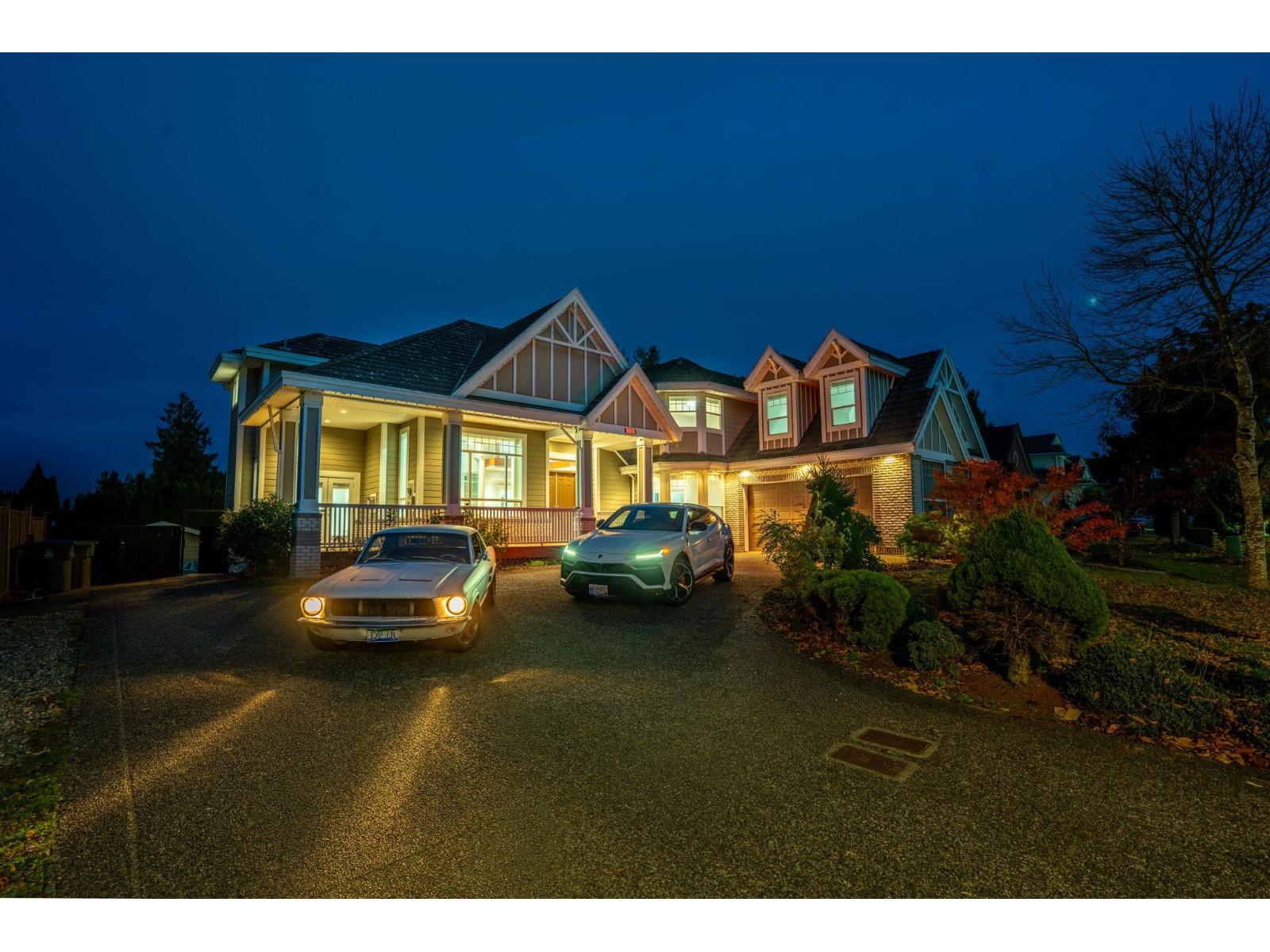 7350 149 Street Property Photo 3