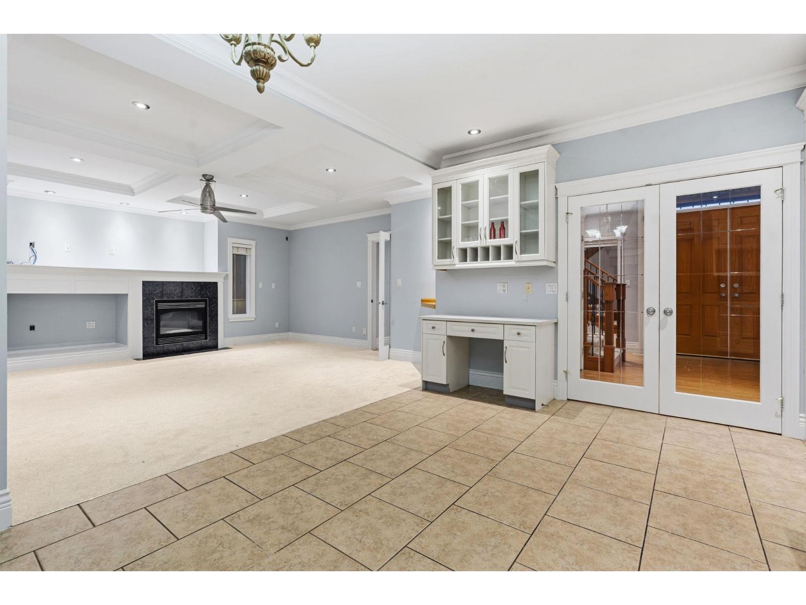 7350 149 Street Property Photo 11