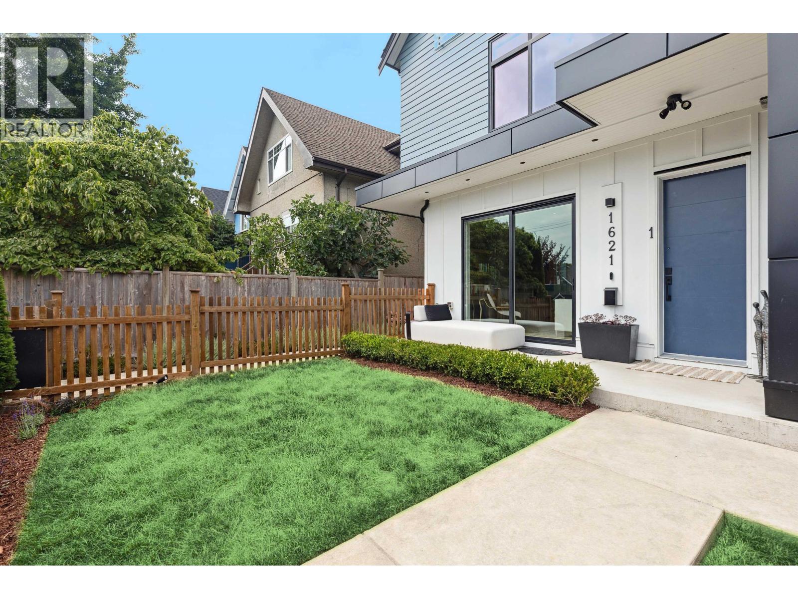1 1621 E 11th Avenue Property Photo 4