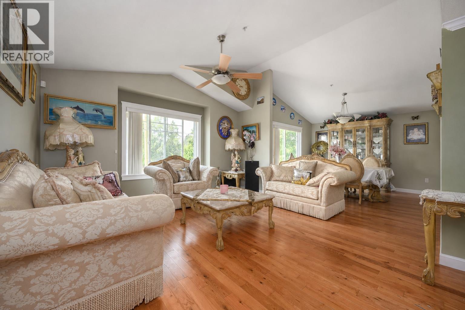 11382 240 Street Property Photo 4