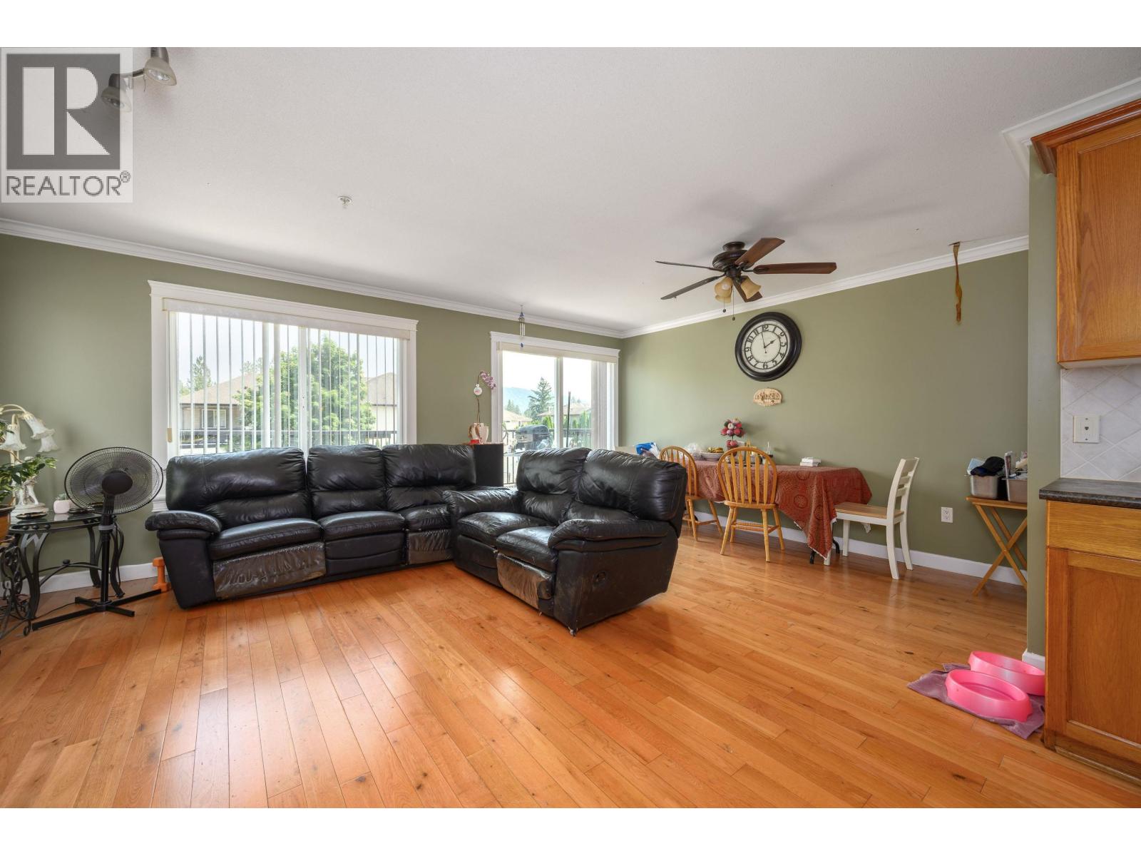 11382 240 Street Property Photo 13