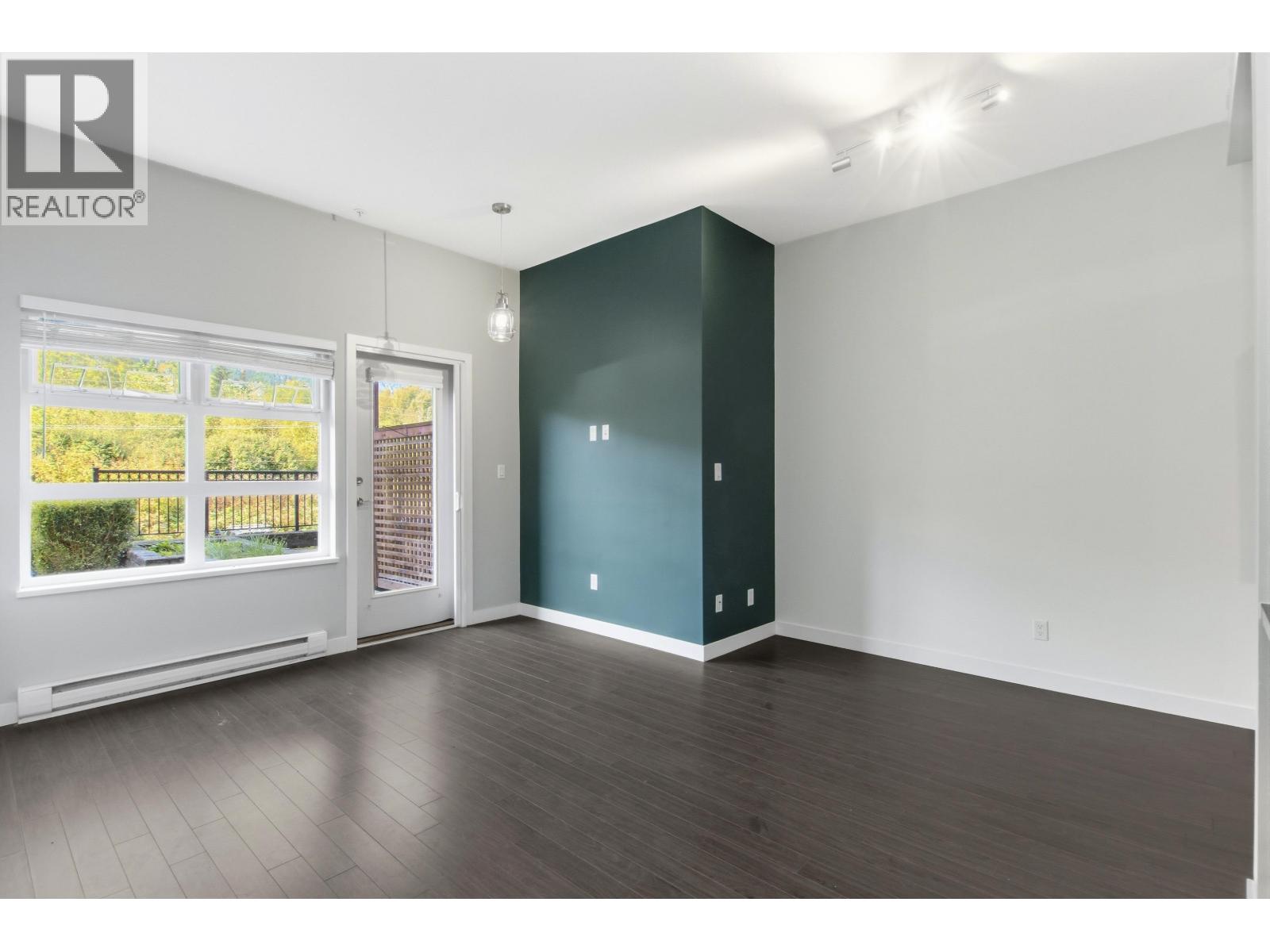 113 41105 Tantalus Road Property Photo 8