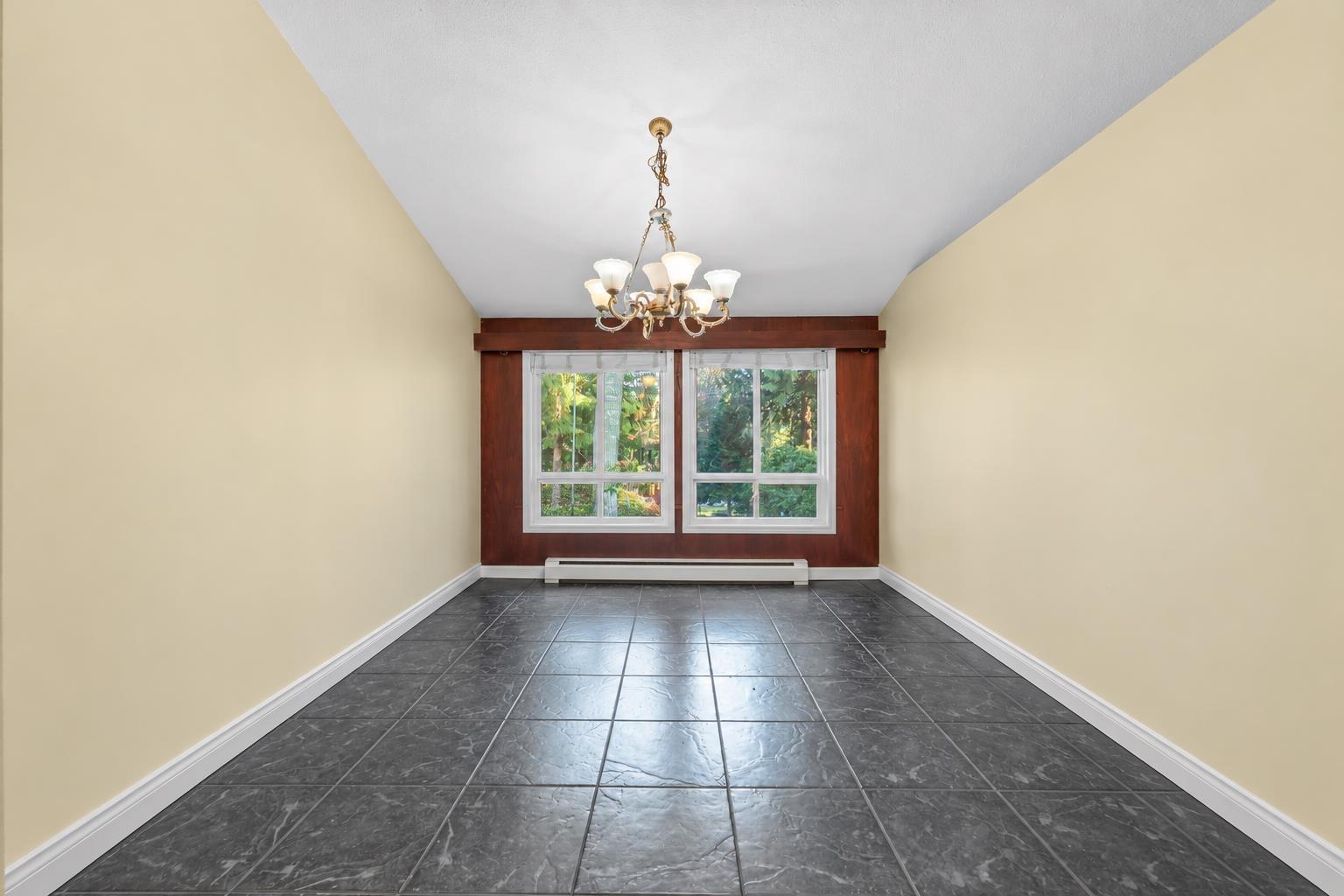 13284 Crescent Road Property Photo 13