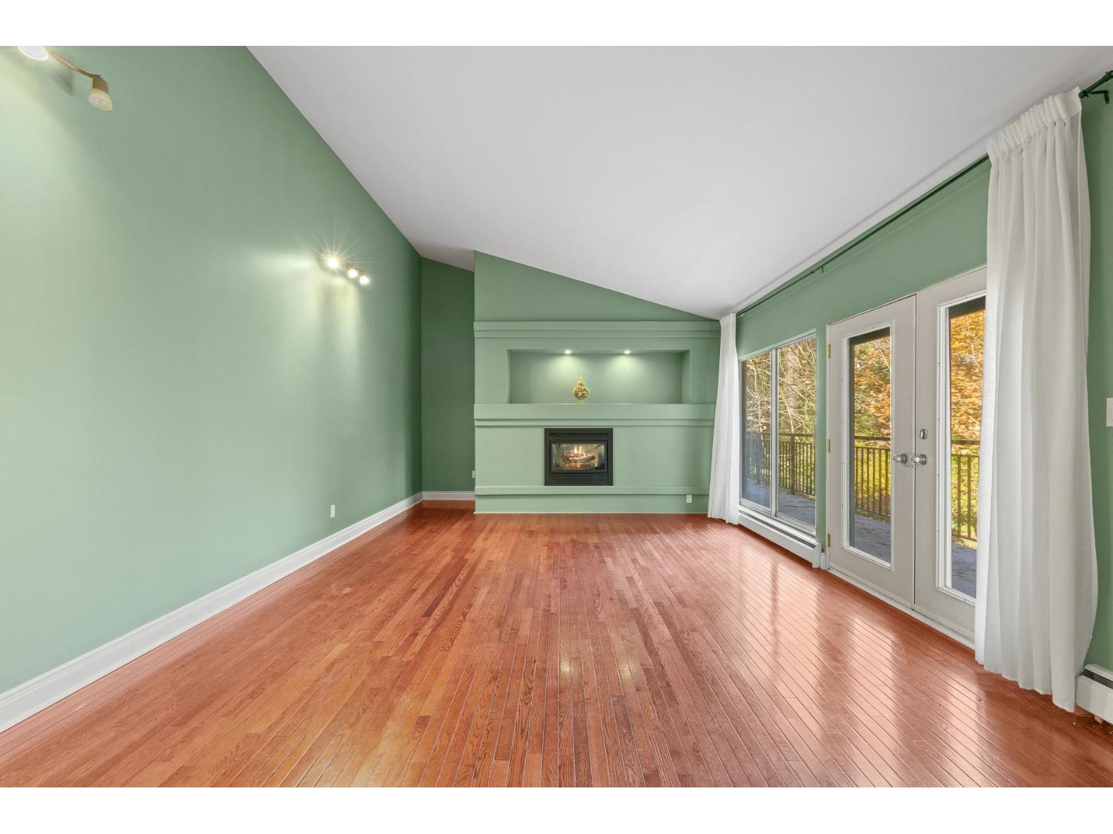 13284 Crescent Road Property Photo 16