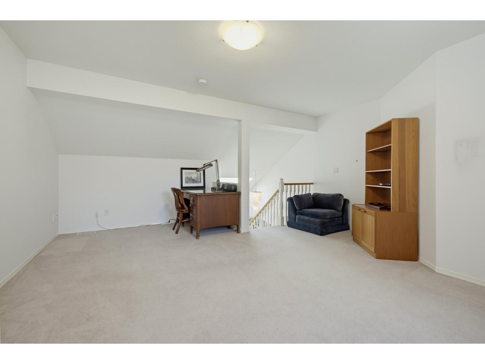 20764 91a Avenue Property Photo 23