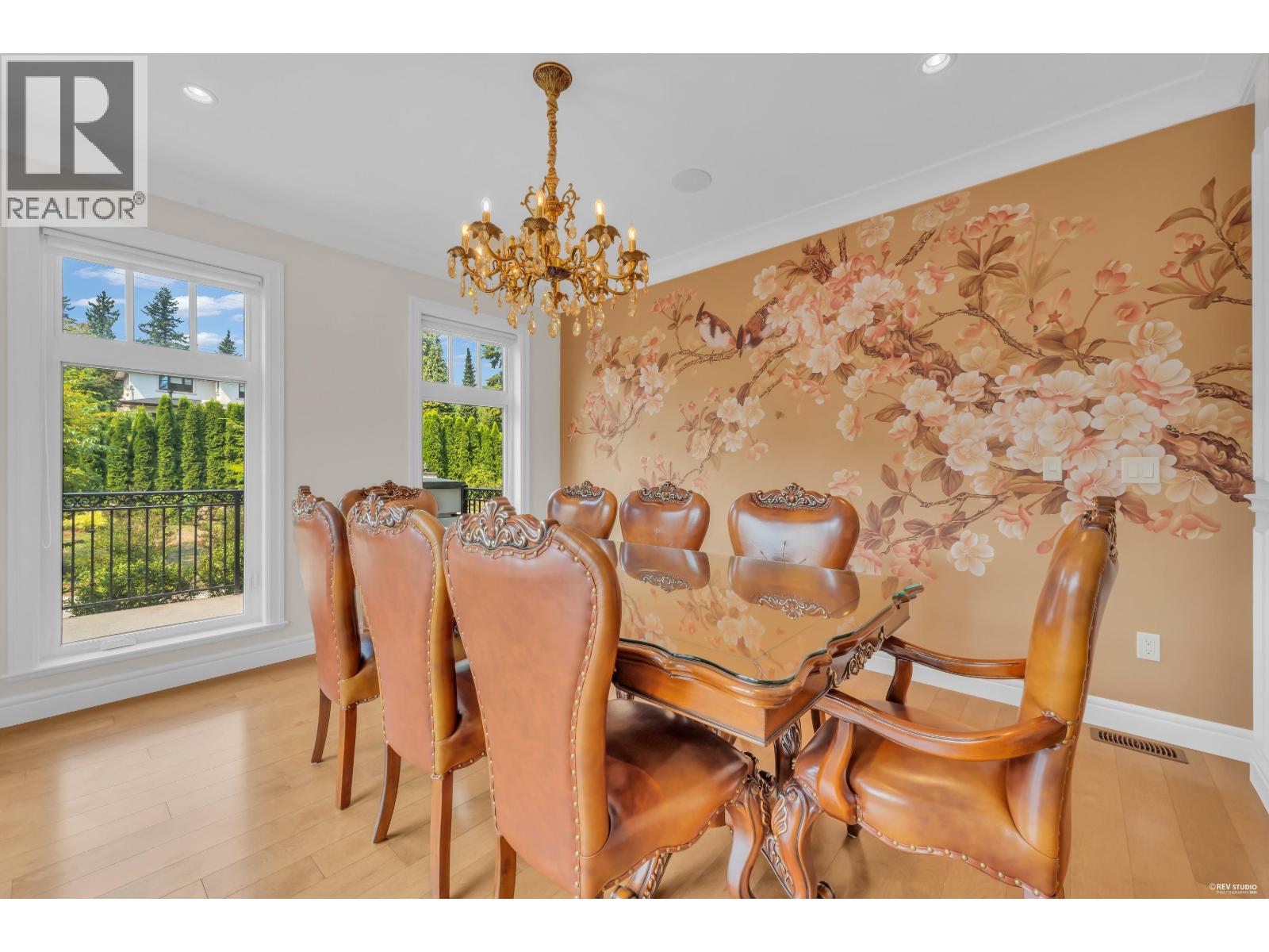 920 3rd Street Property Photo 11