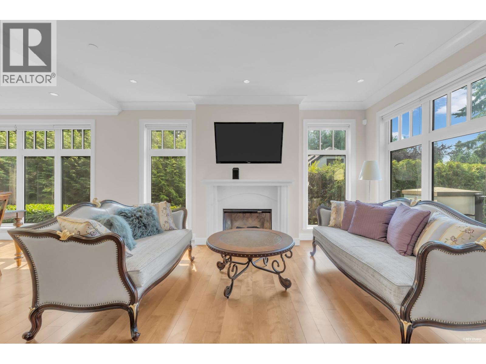 920 3rd Street Property Photo 14