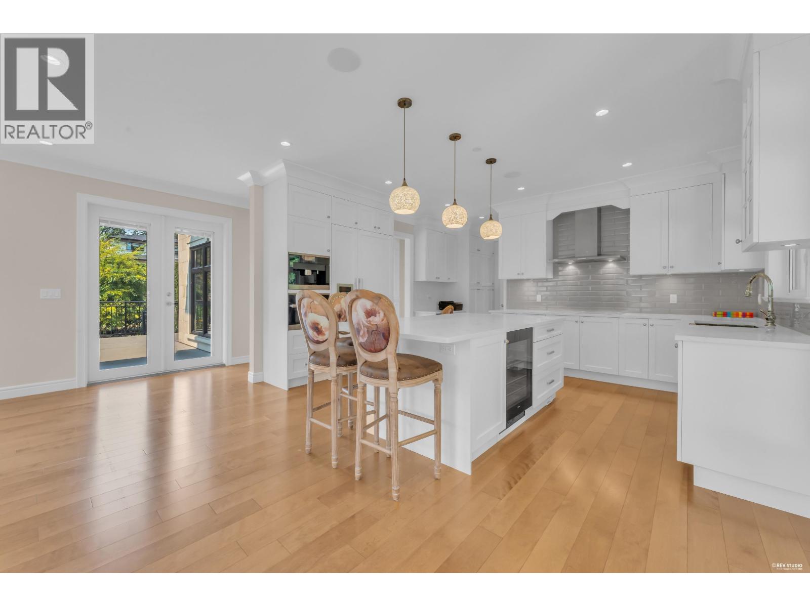920 3rd Street Property Photo 20