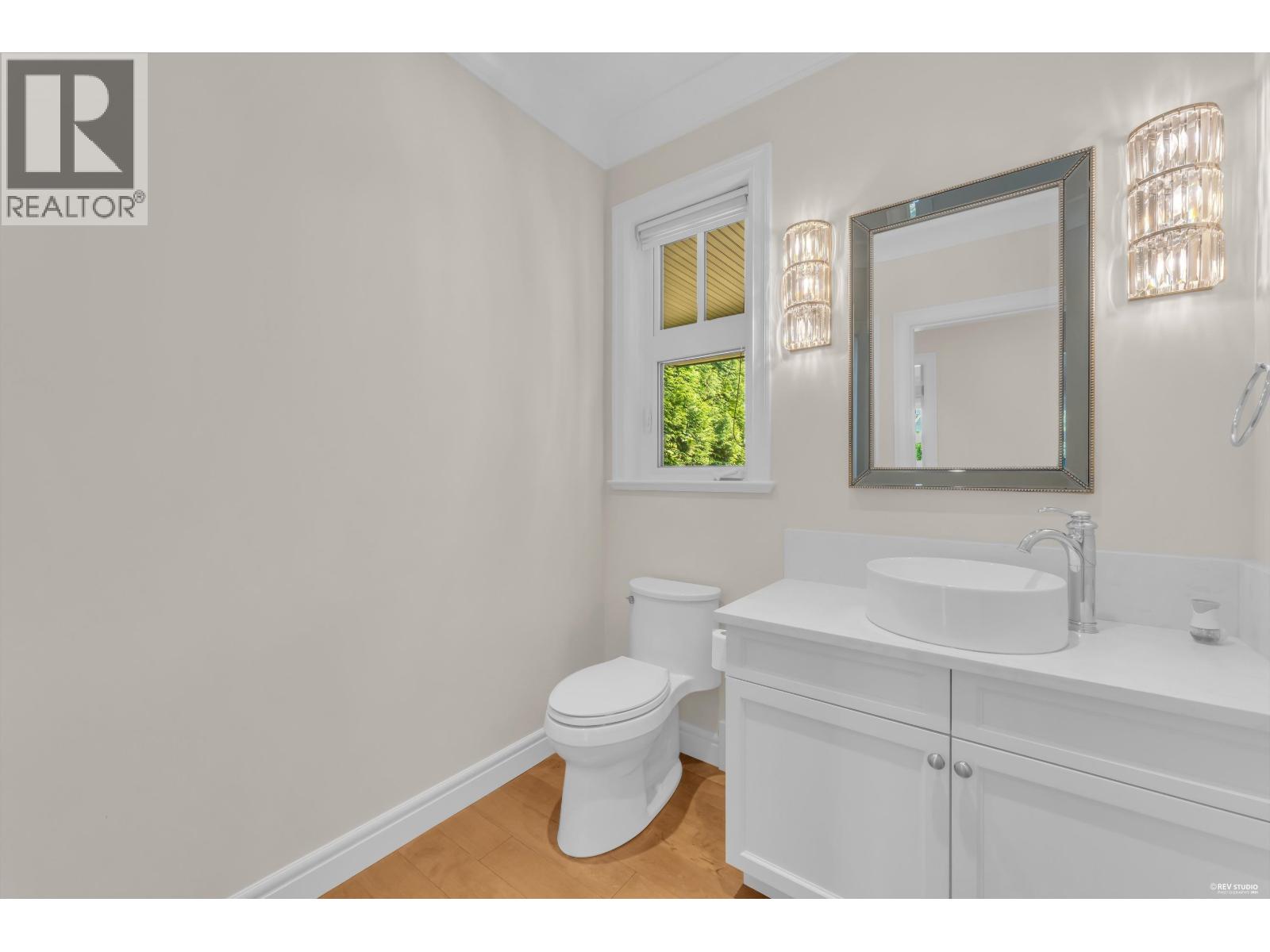 920 3rd Street Property Photo 24