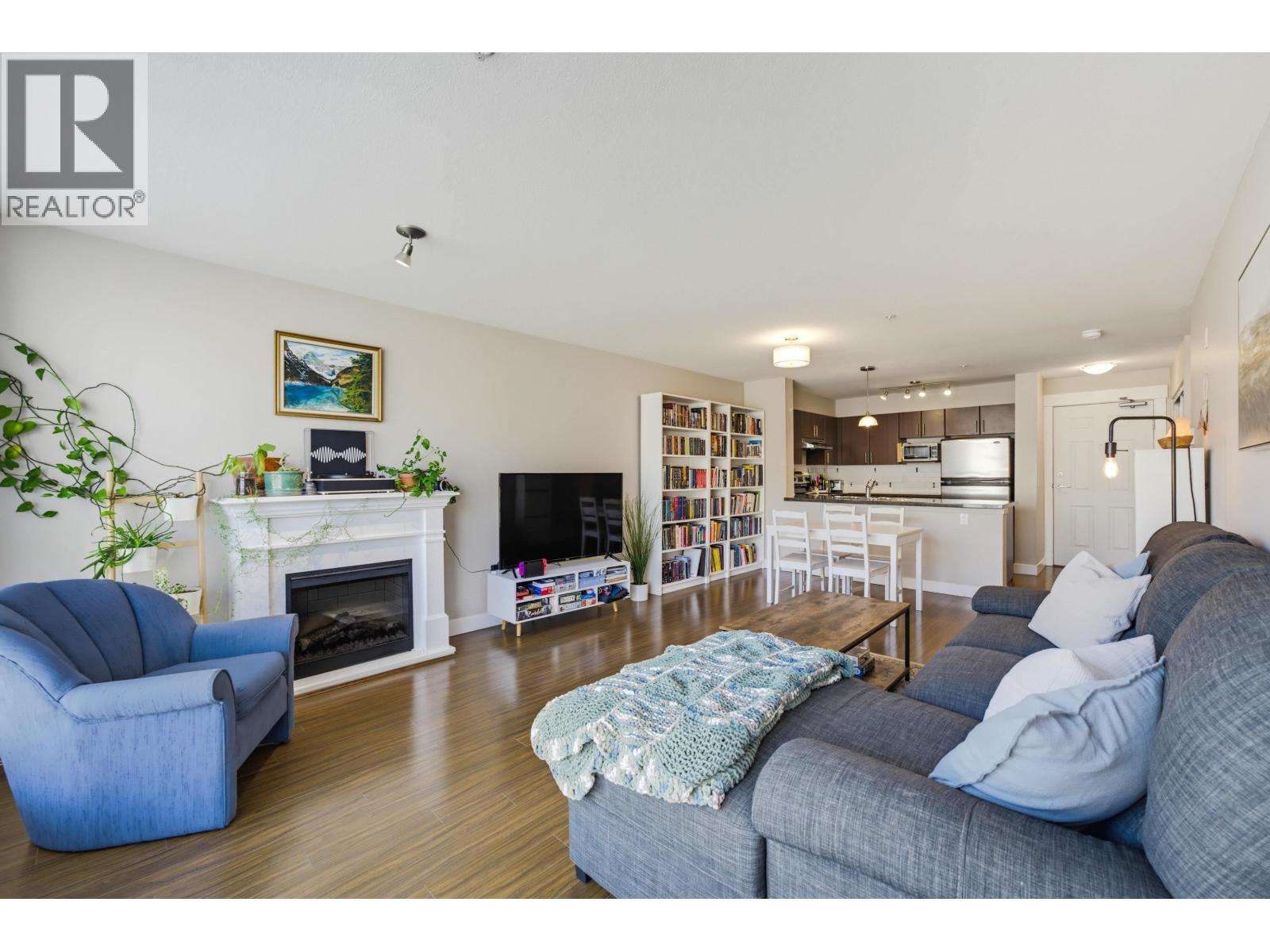 327 12085 228 Street Property Photo 8