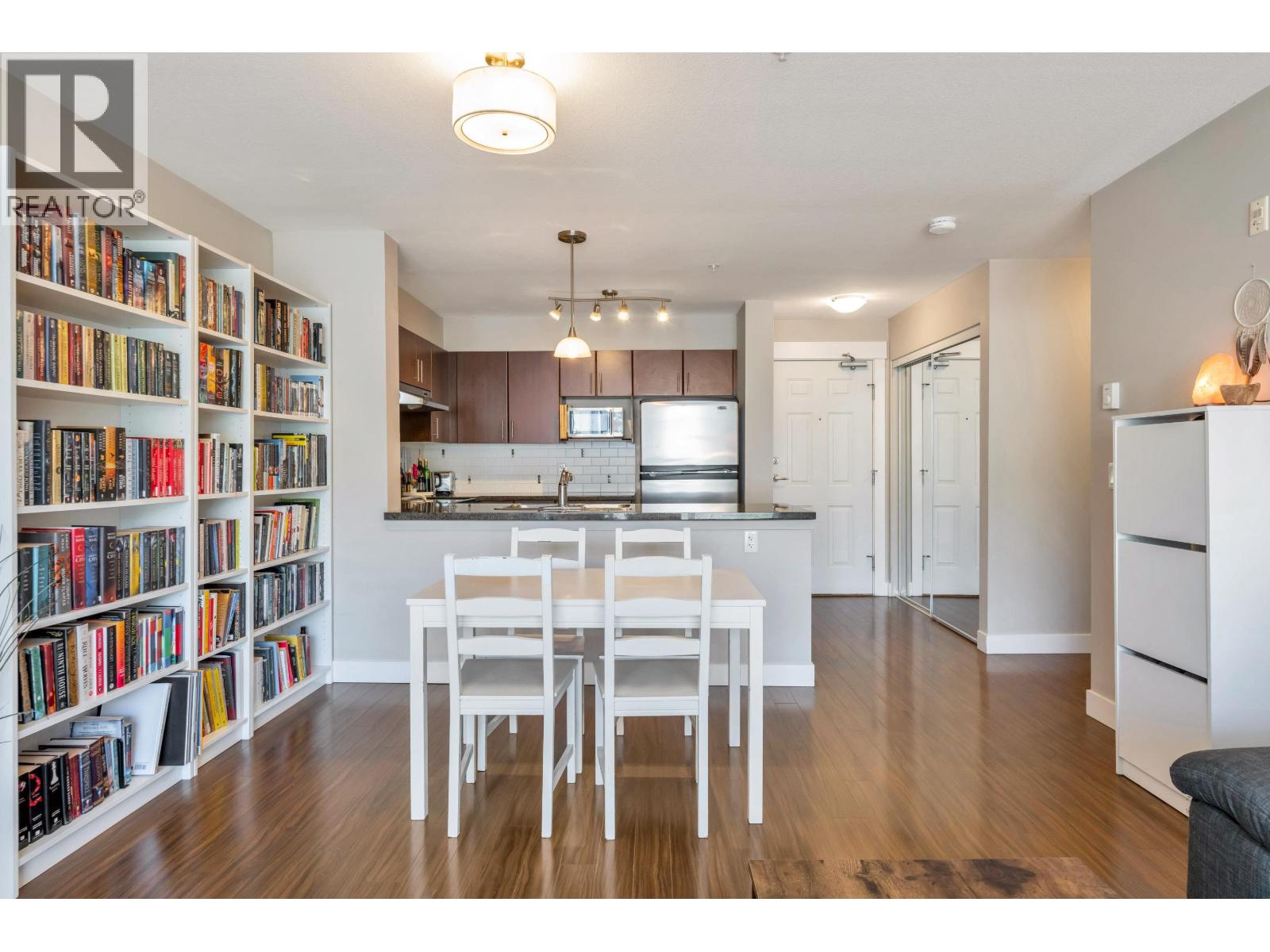 327 12085 228 Street Property Photo 10