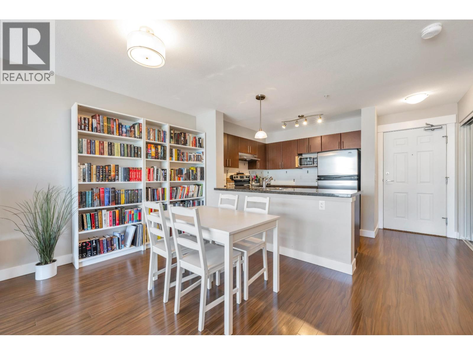 327 12085 228 Street Property Photo 11