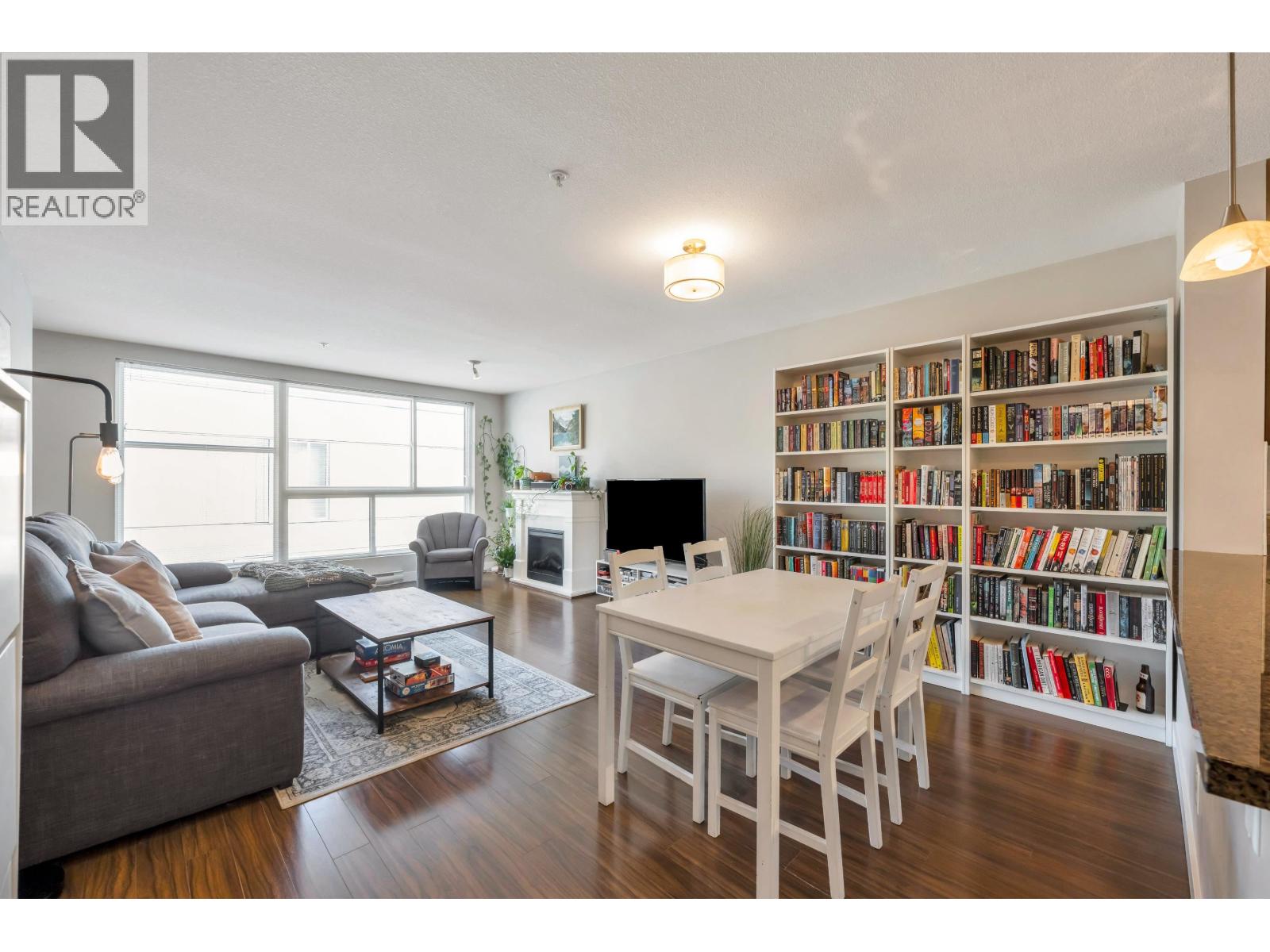 327 12085 228 Street Property Photo 12