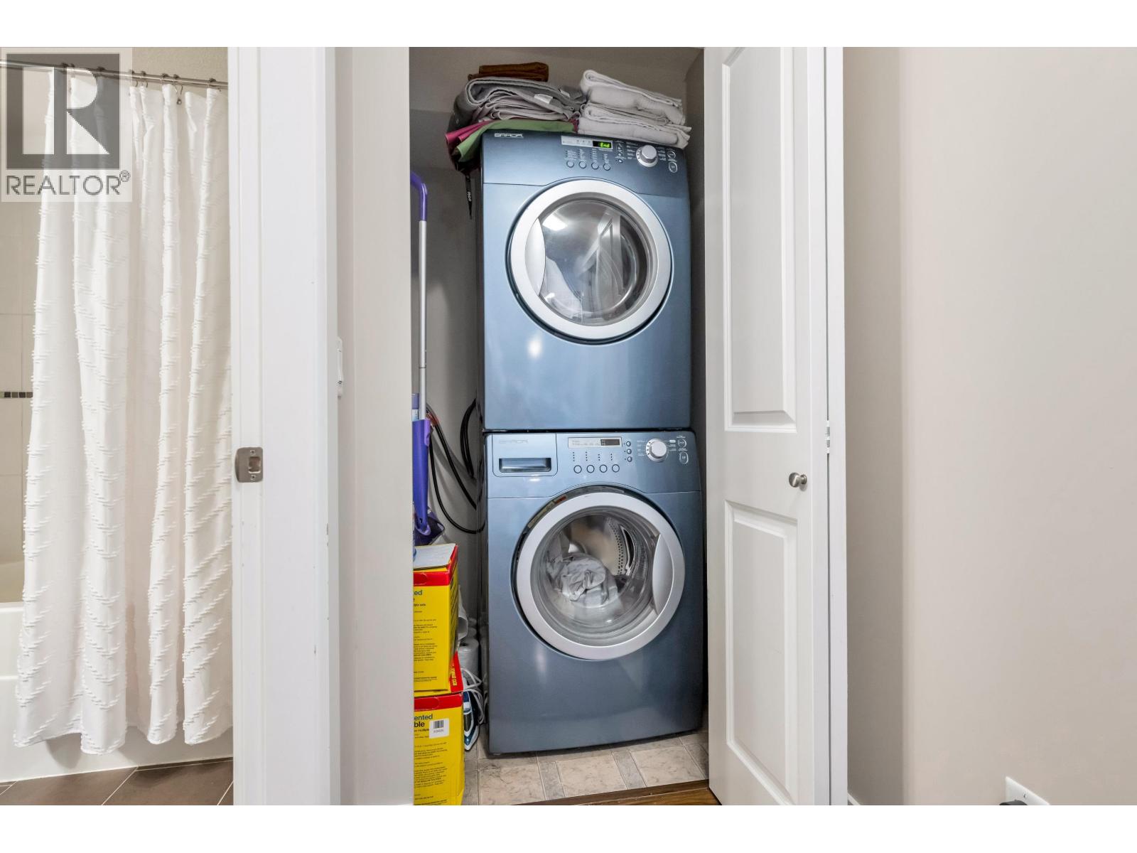 327 12085 228 Street Property Photo 23