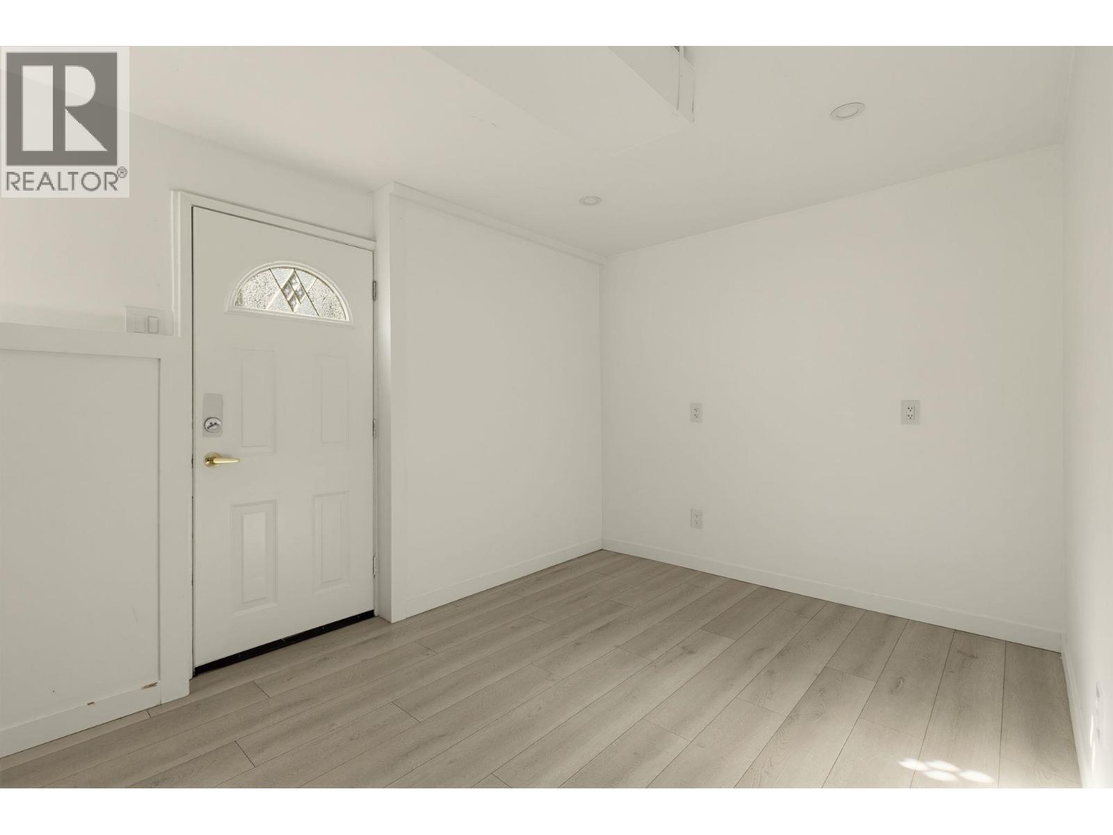 2007 Floralynn Crescent Property Photo 25