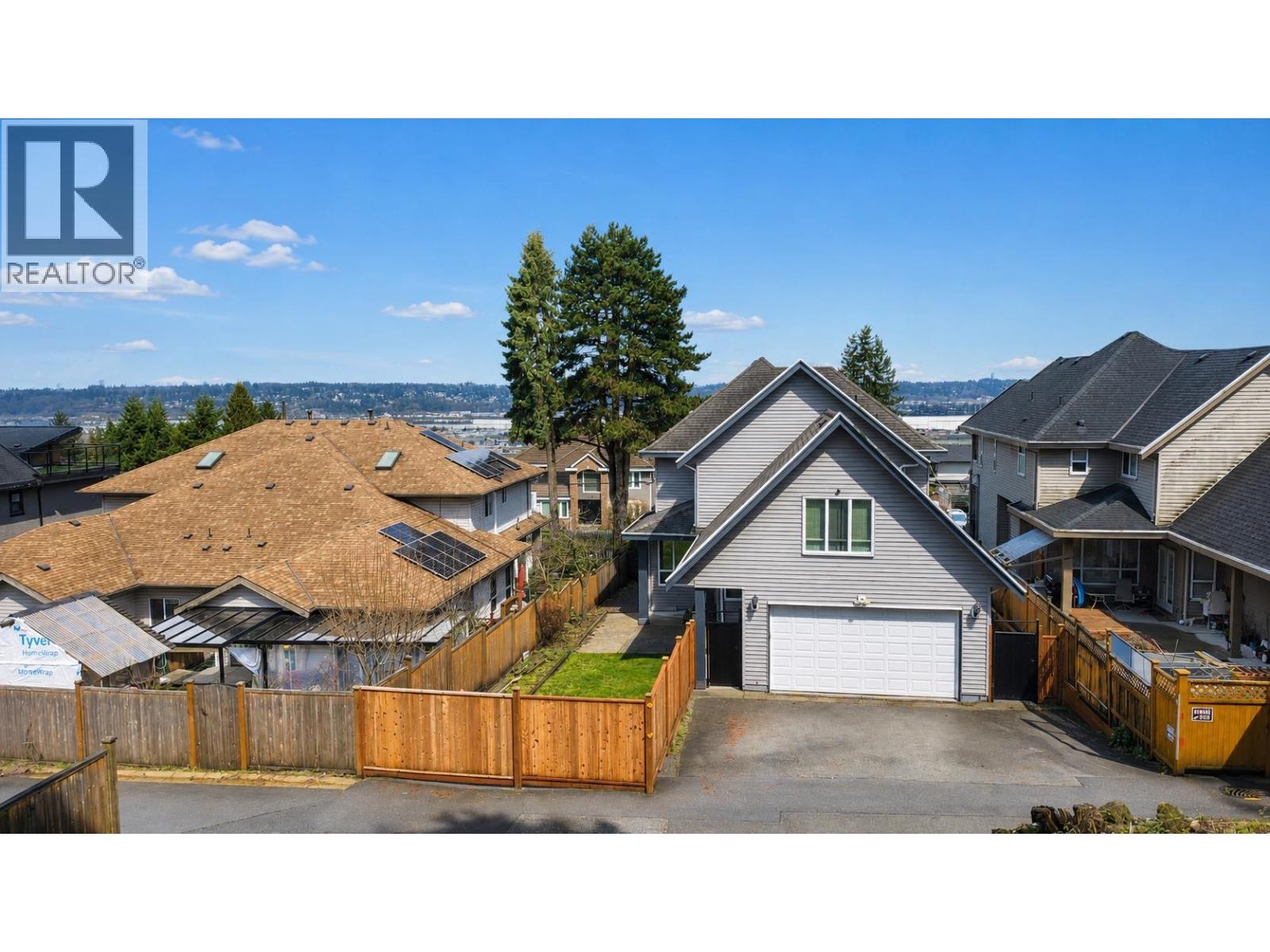 1044-1046 Madore Avenue Property Photo 3