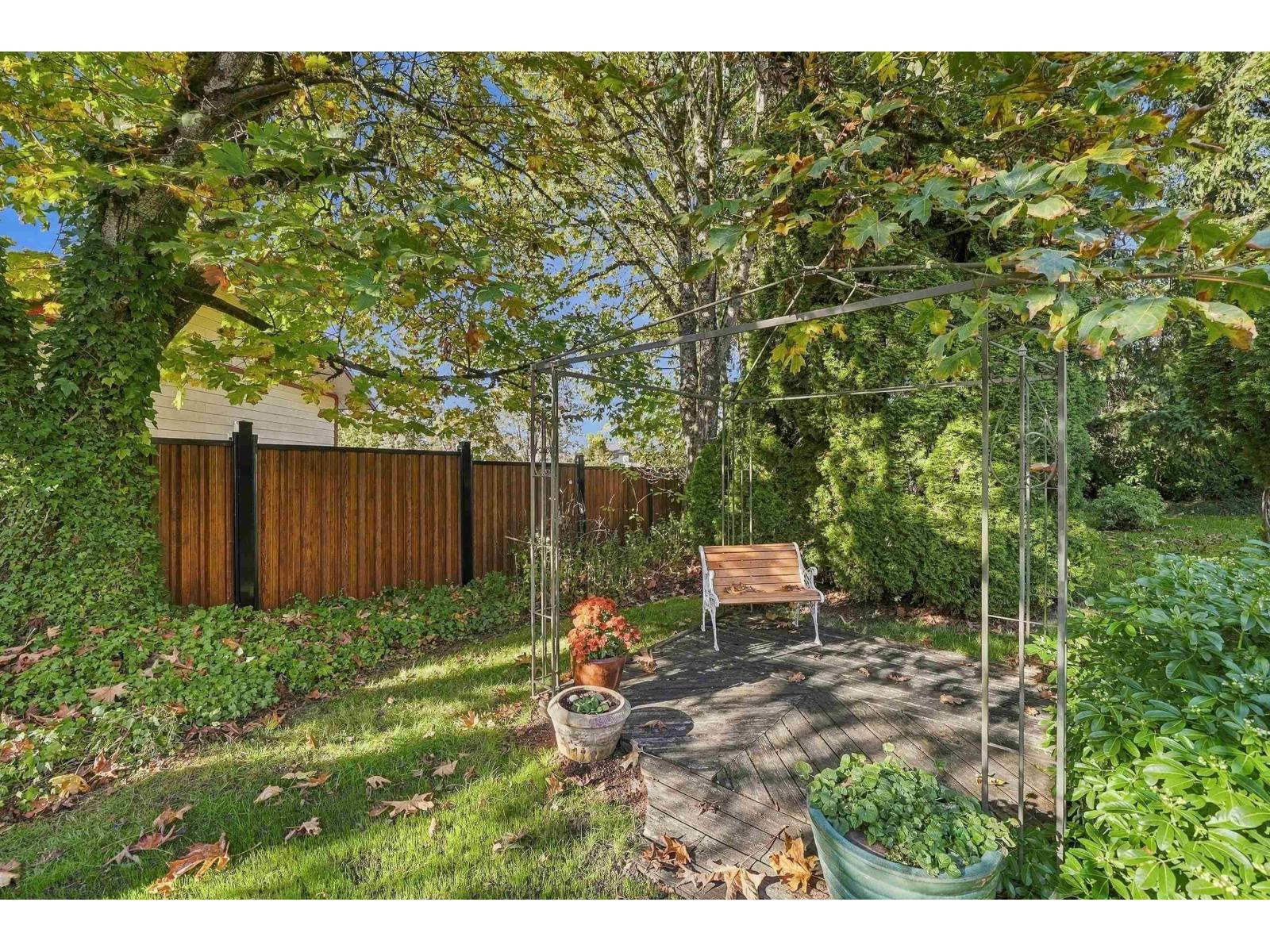 6355 183 Street Property Photo 17