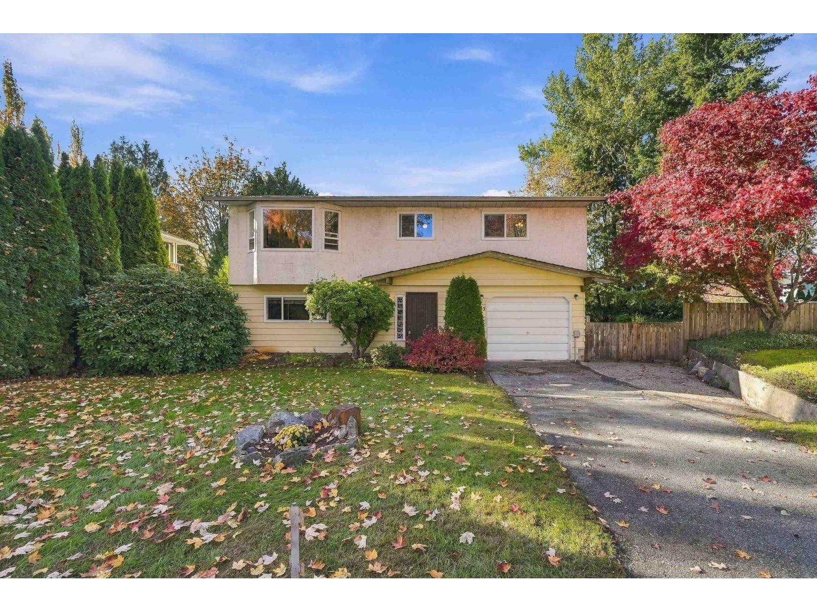 6355 183 Street Property Photo 18