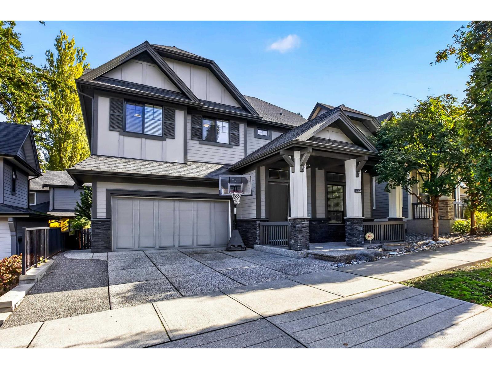 2784 164 Street Property Photo 1