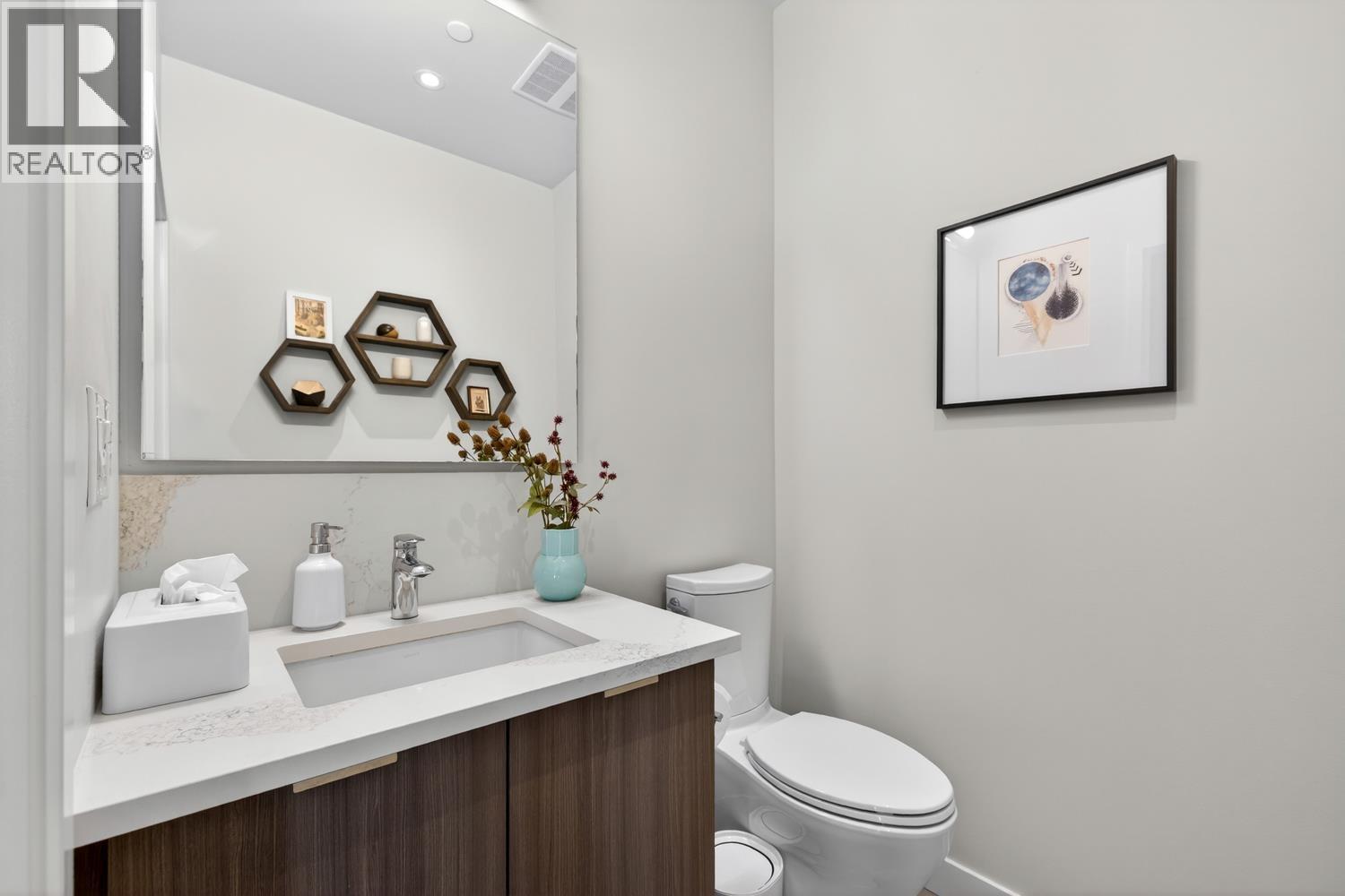 3 8693 Oolichan Way Property Photo 13