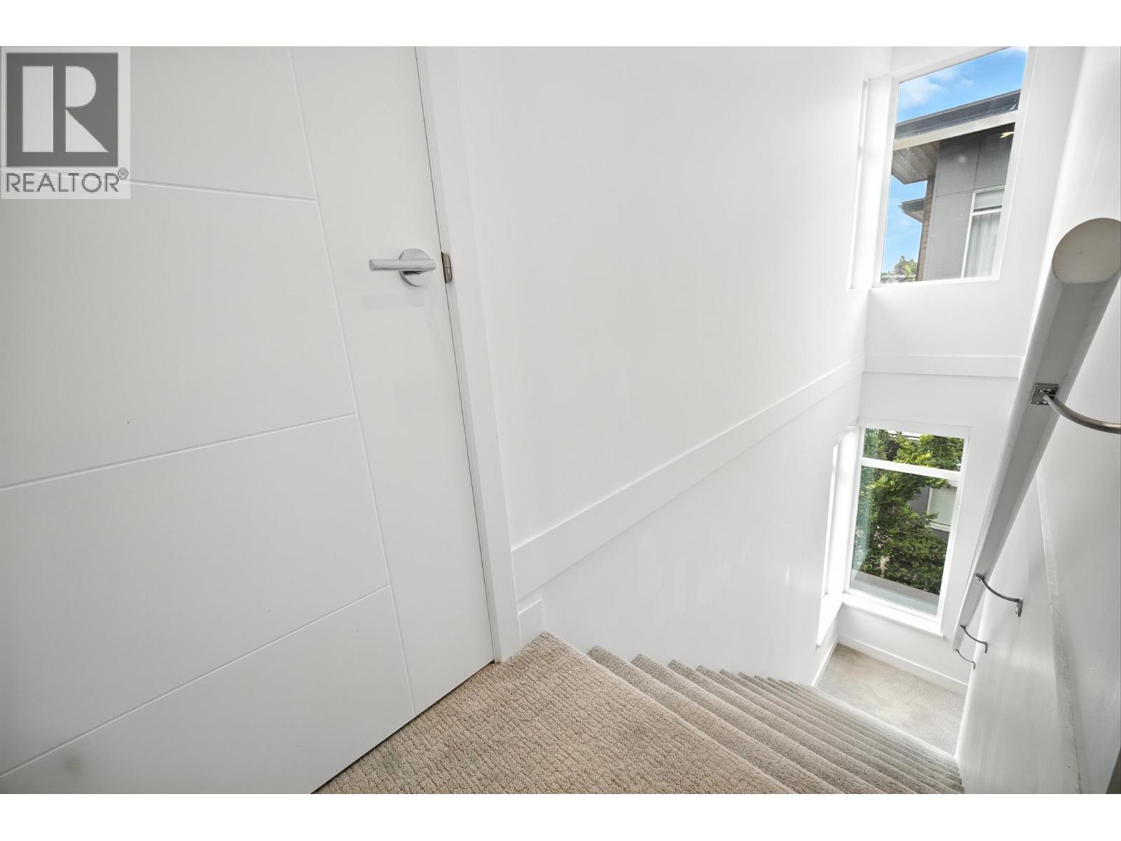43 10511 No. 5 Road Property Photo 22