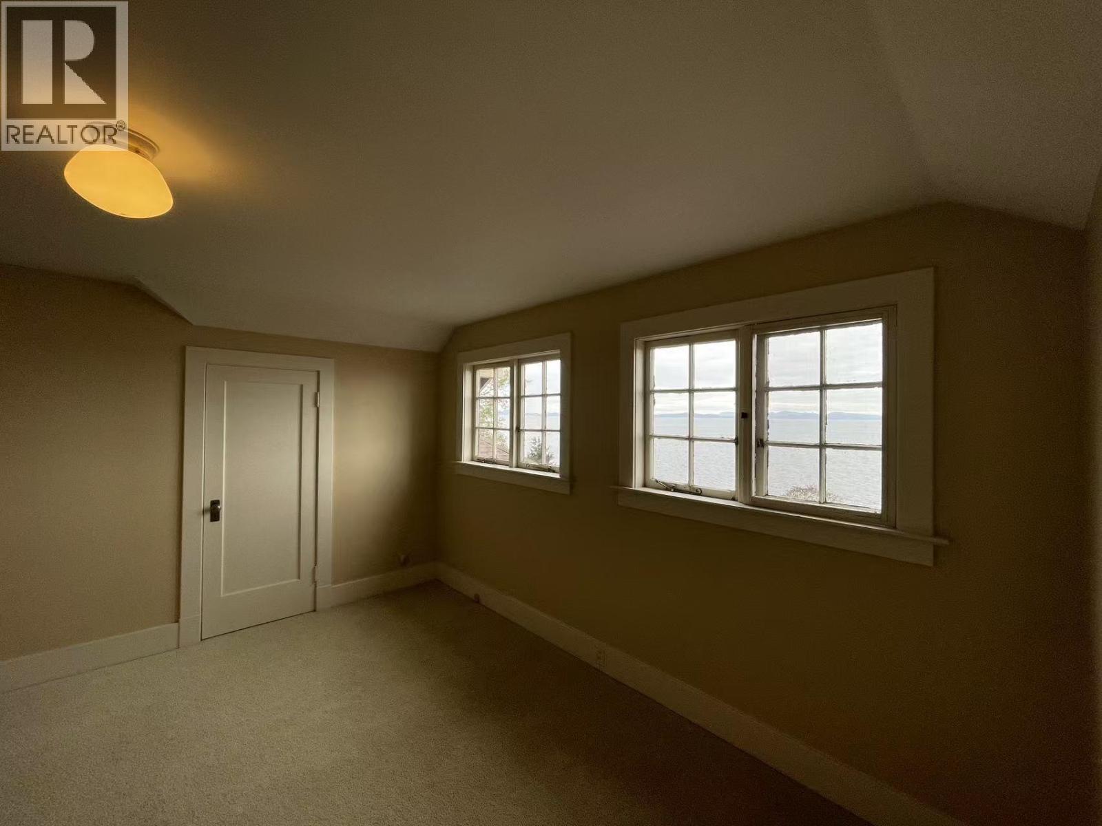 413 Tsawwassen Beach Road Property Photo 9