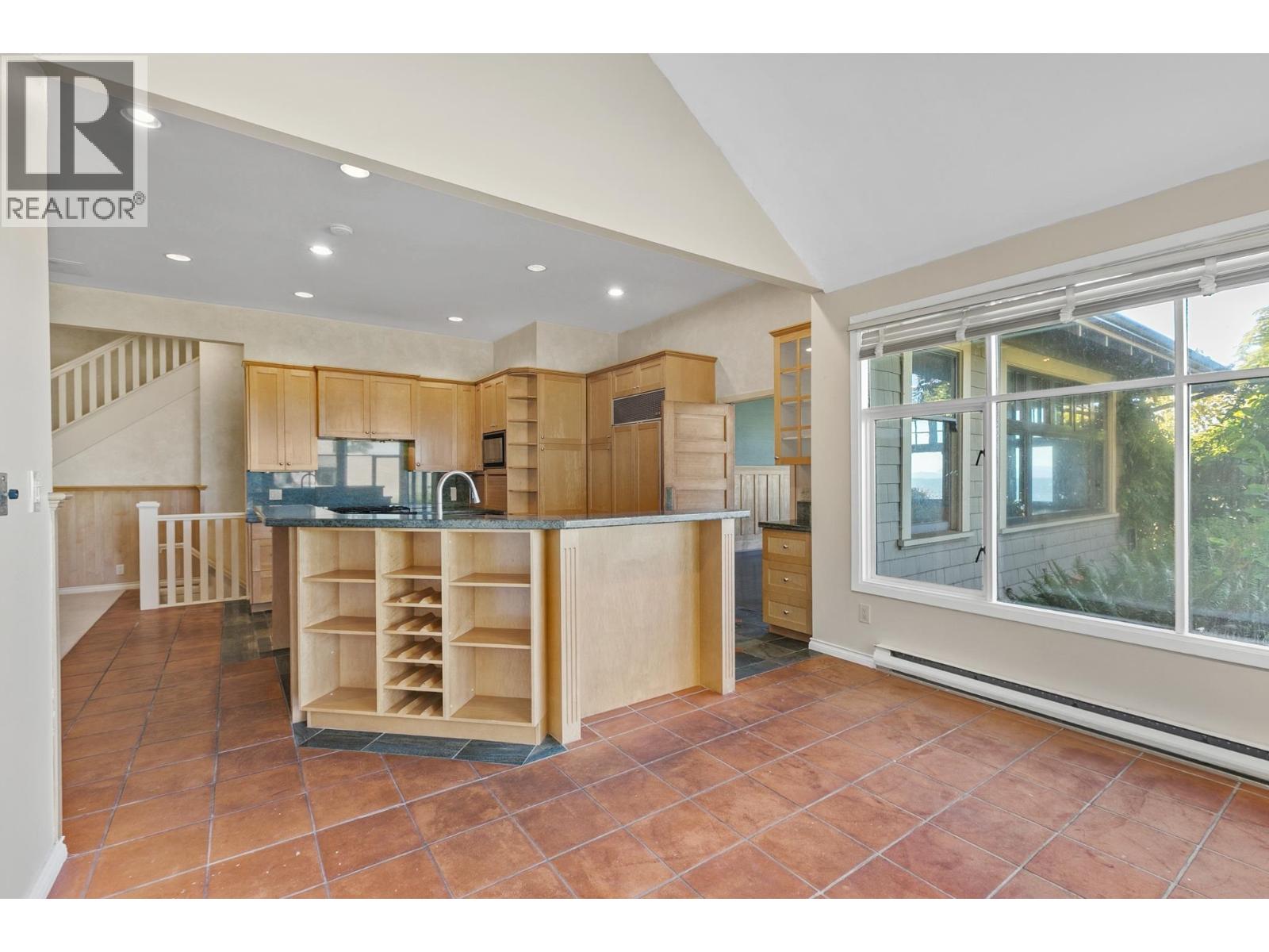 413 Tsawwassen Beach Road Property Photo 14