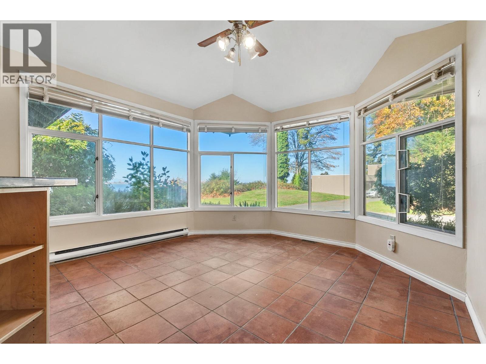 413 Tsawwassen Beach Road Property Photo 15