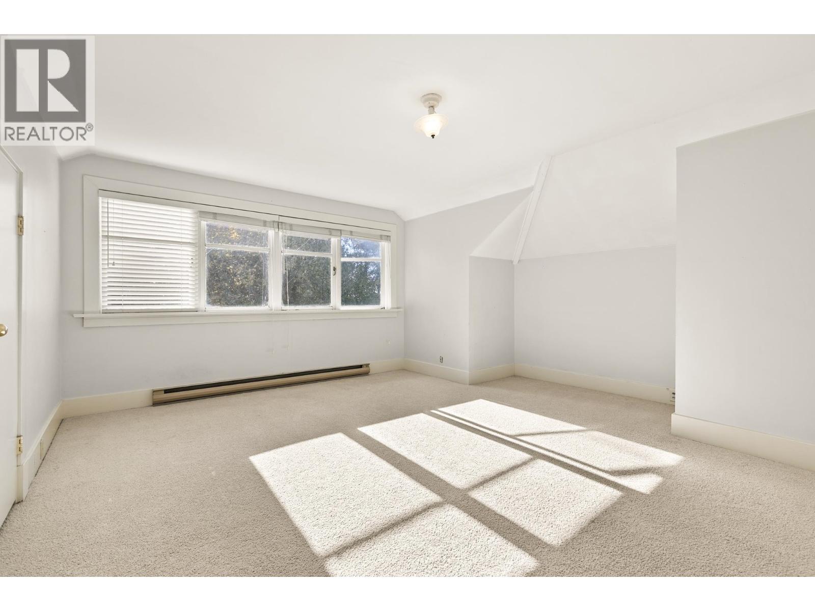 413 Tsawwassen Beach Road Property Photo 34