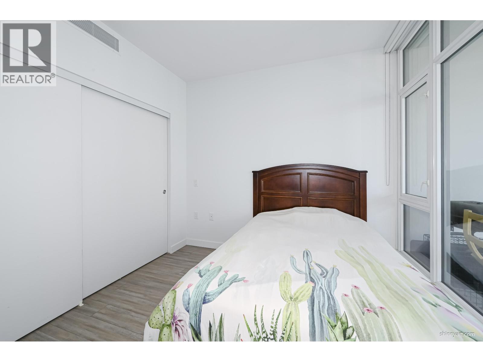 2307 2351 Beta Avenue Property Photo 12