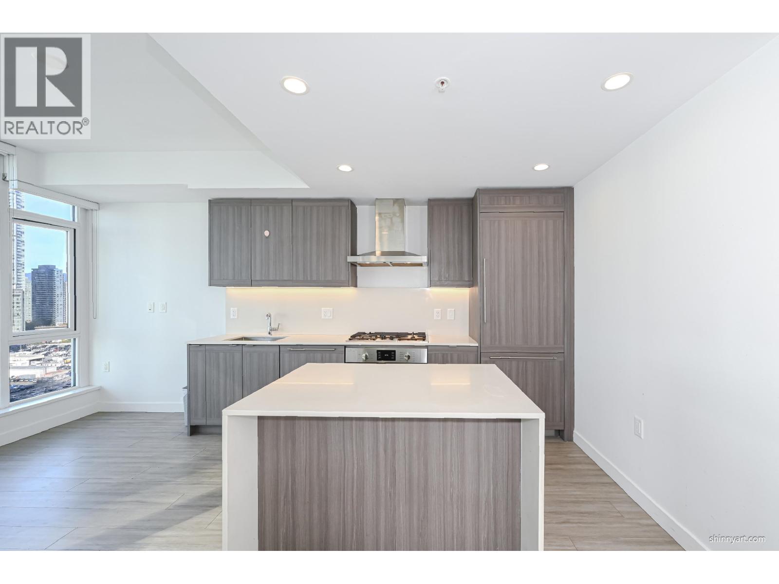 2307 2351 Beta Avenue Property Photo 17