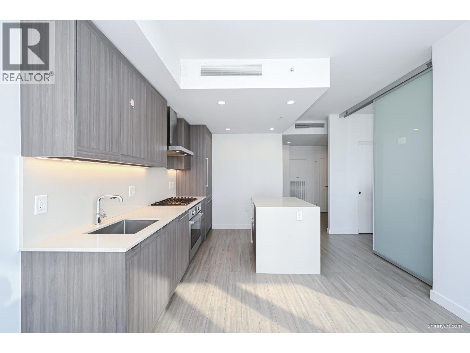 2307 2351 Beta Avenue Property Photo 19