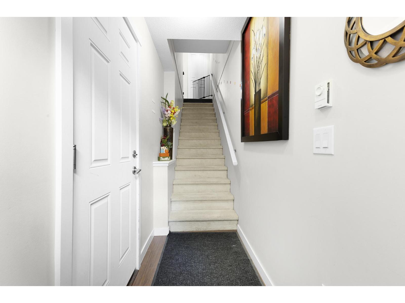 29 31125 Westridge Place Property Photo 2