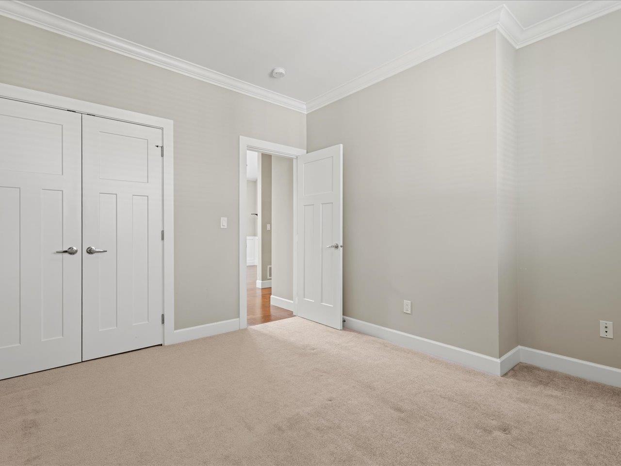 337 171a Street Property Photo 28