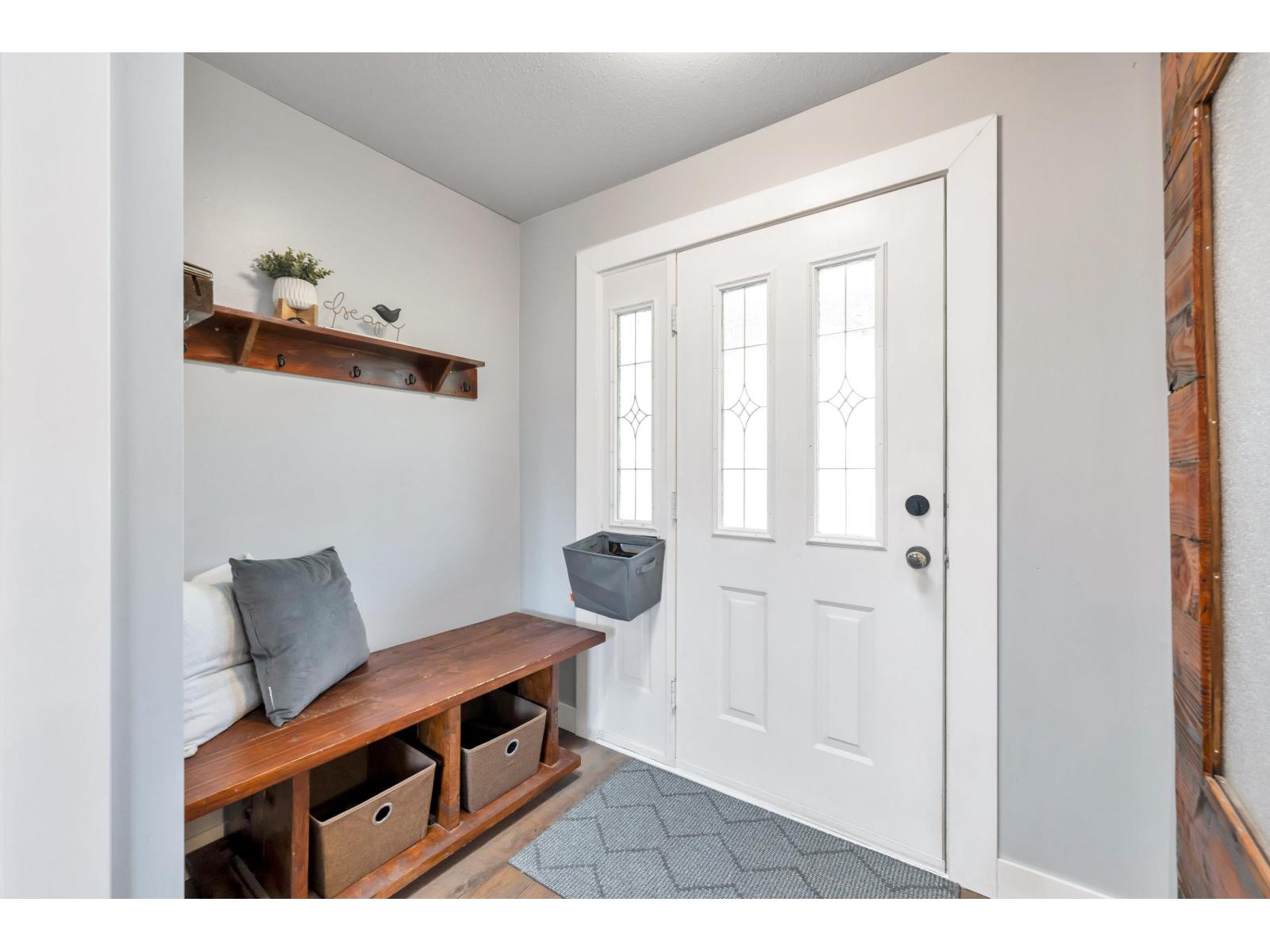 4881 216 Street Property Photo 4