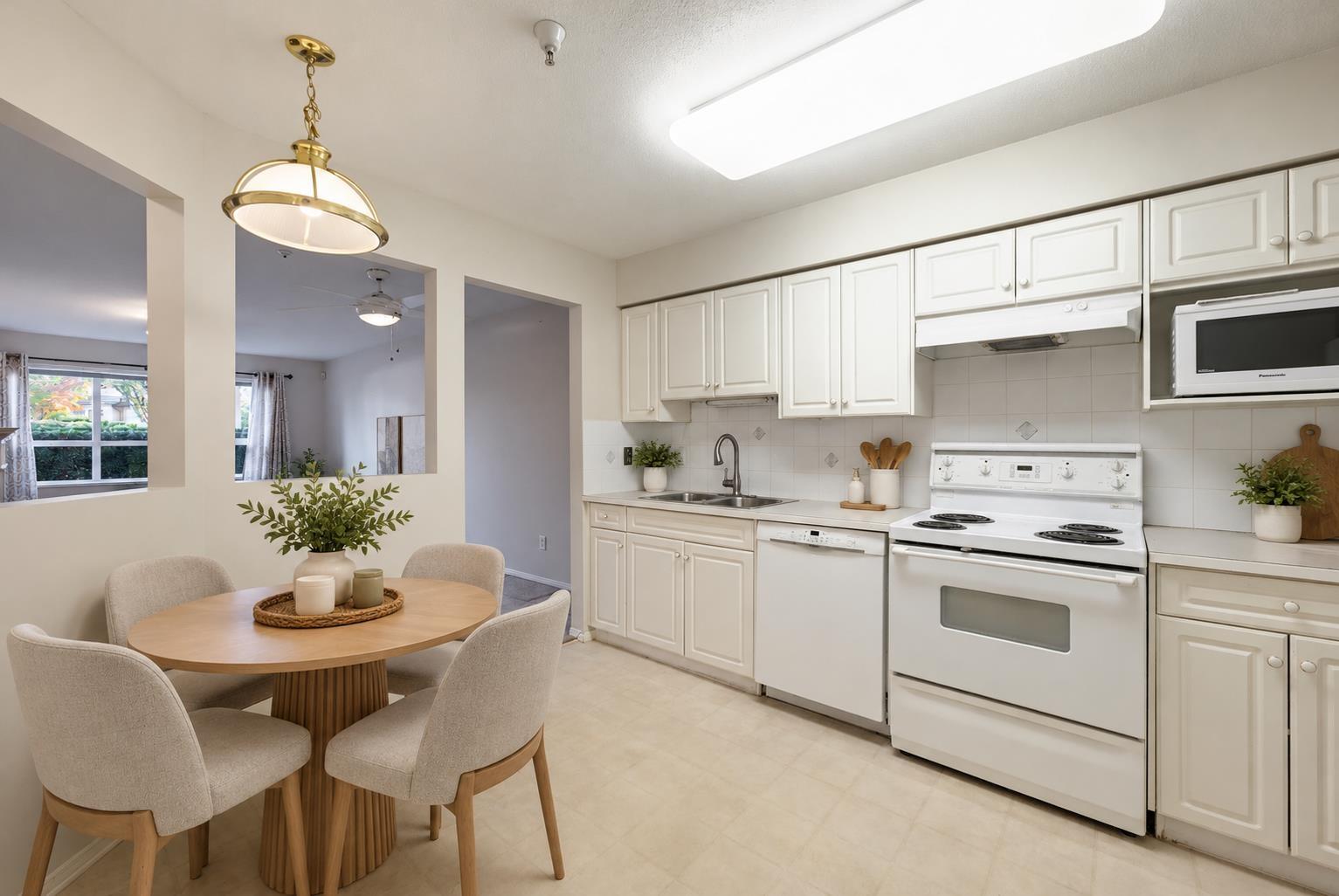 101 13860 70 Avenue Property Photo 13