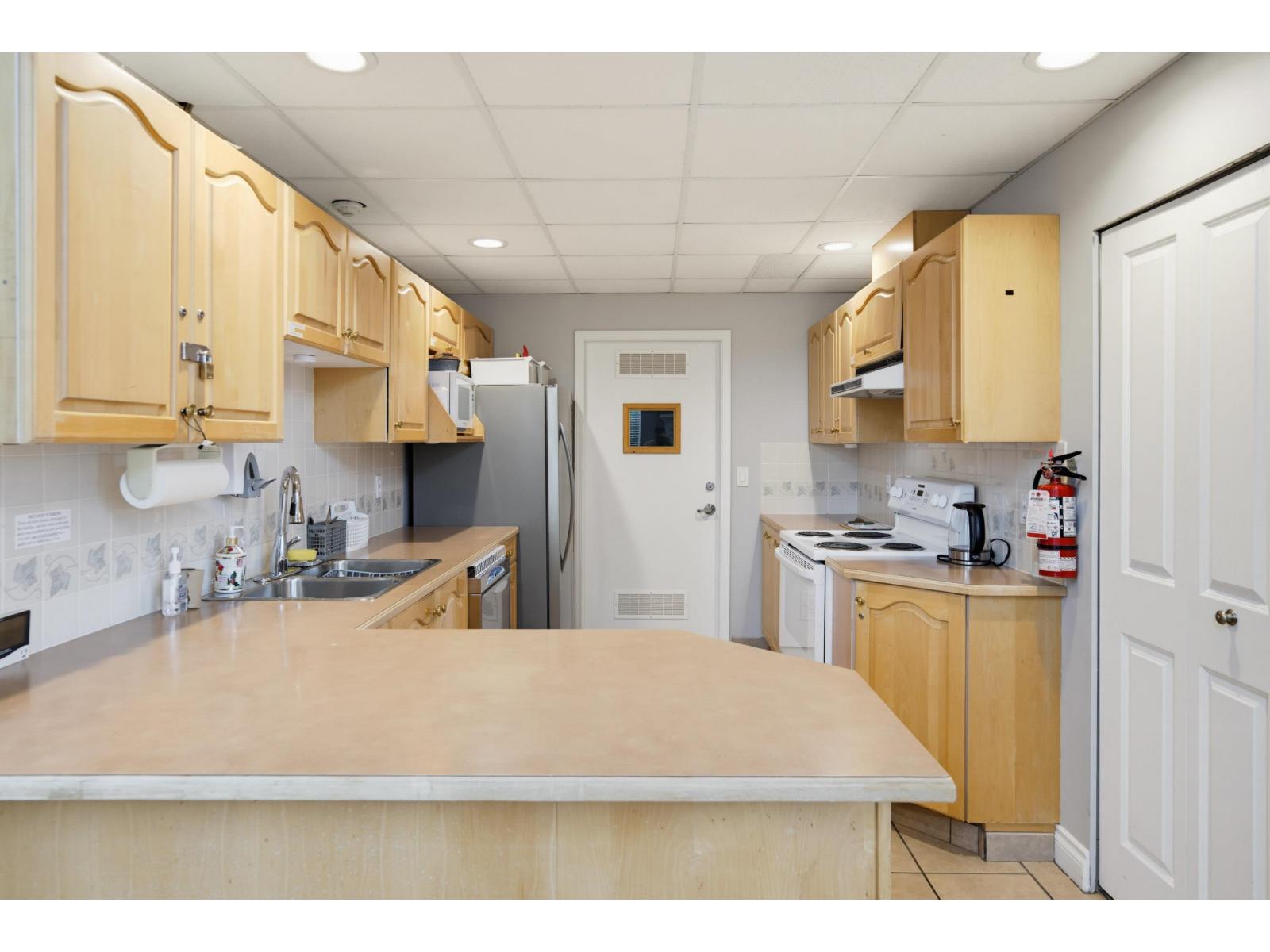 101 13860 70 Avenue Property Photo 34